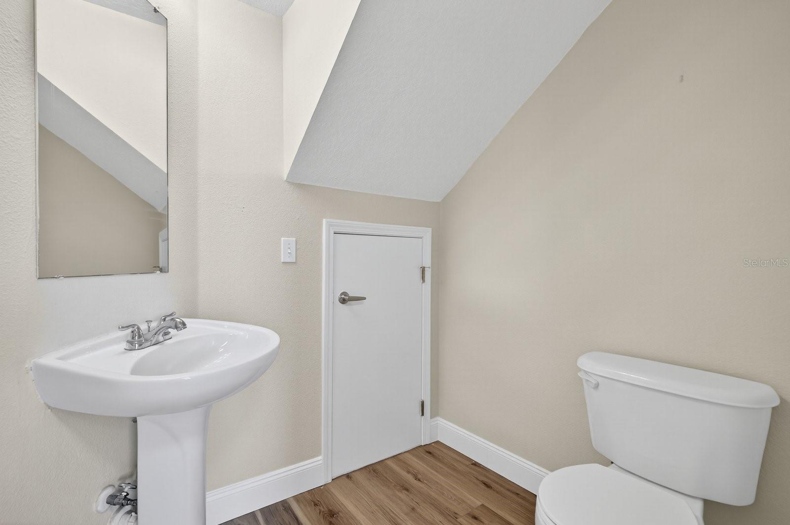 Image 17 of 36 For 4506 Ethan Way