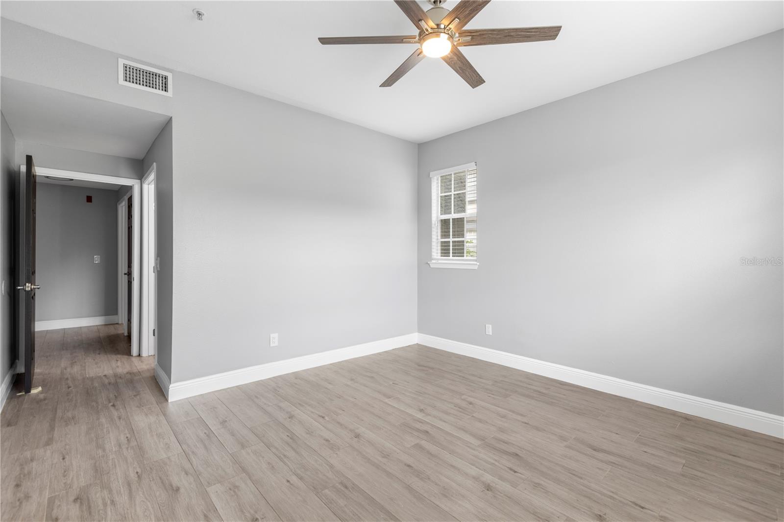 Image 22 of 55 For 12934 Sanctuary Cove Drive 104