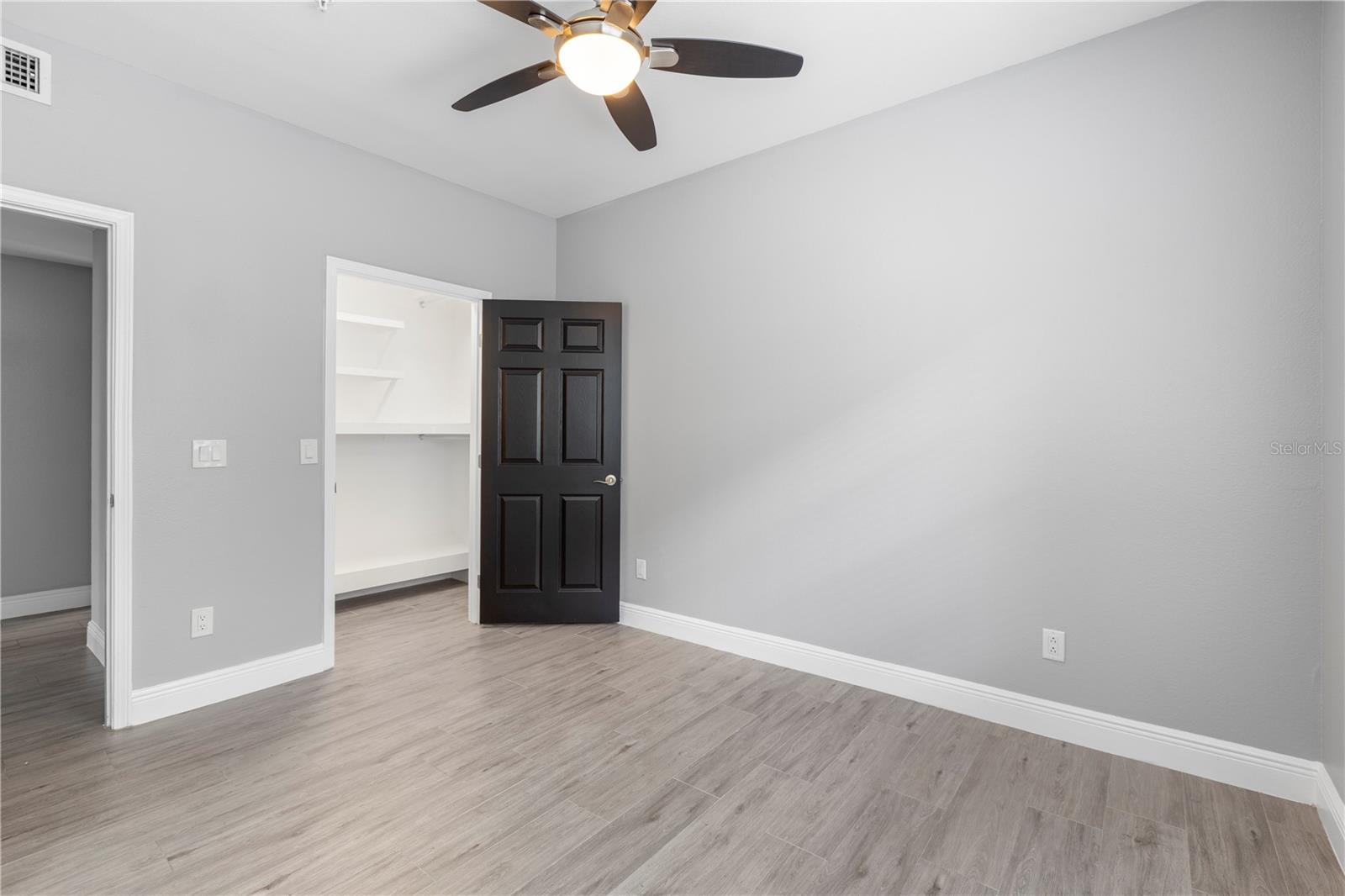 Image 37 of 55 For 12934 Sanctuary Cove Drive 104