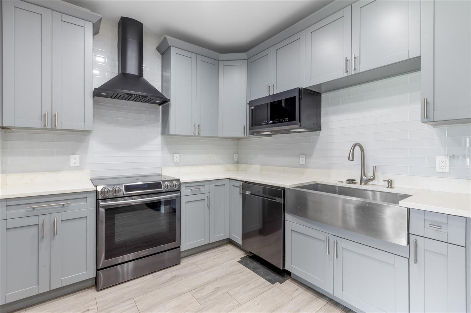 Image 6 of 55 For 12934 Sanctuary Cove Drive 104