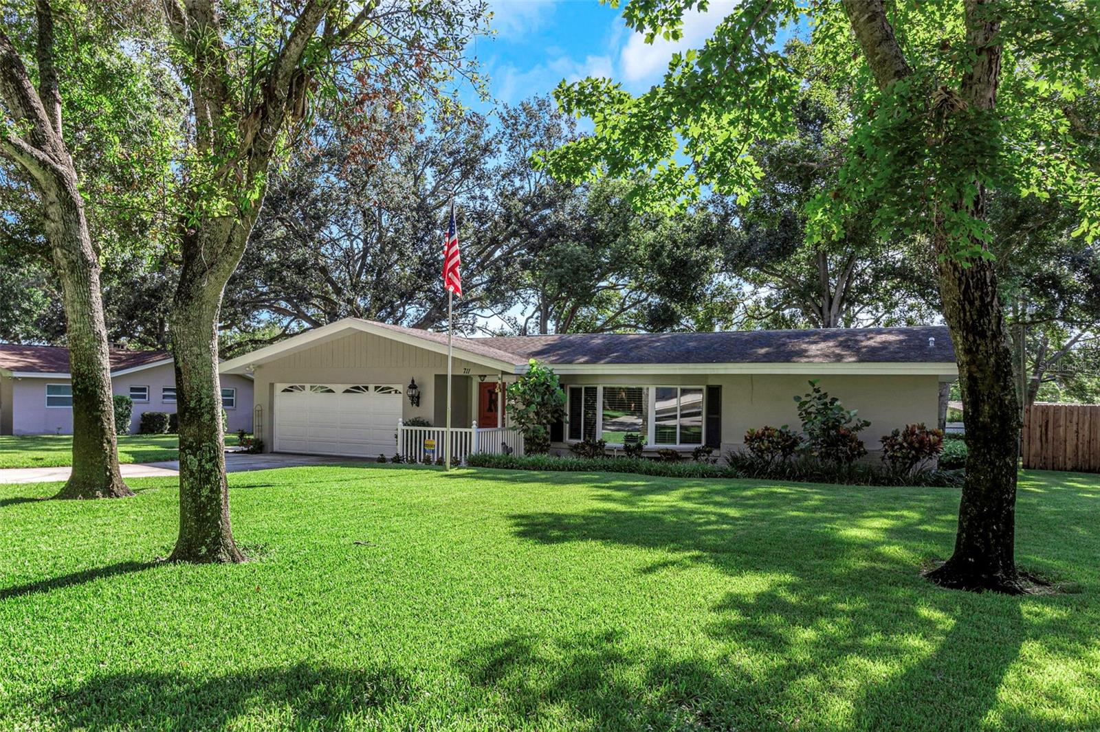 Details for 711 Forest Glen Road, CLEARWATER, FL 33765