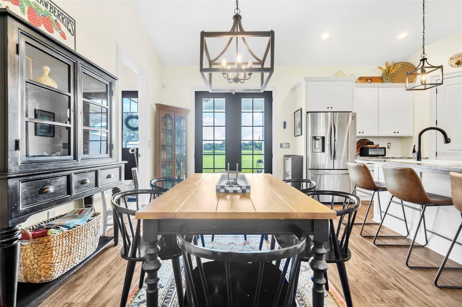 Listing photo id 9 for 4486 Miley Road
