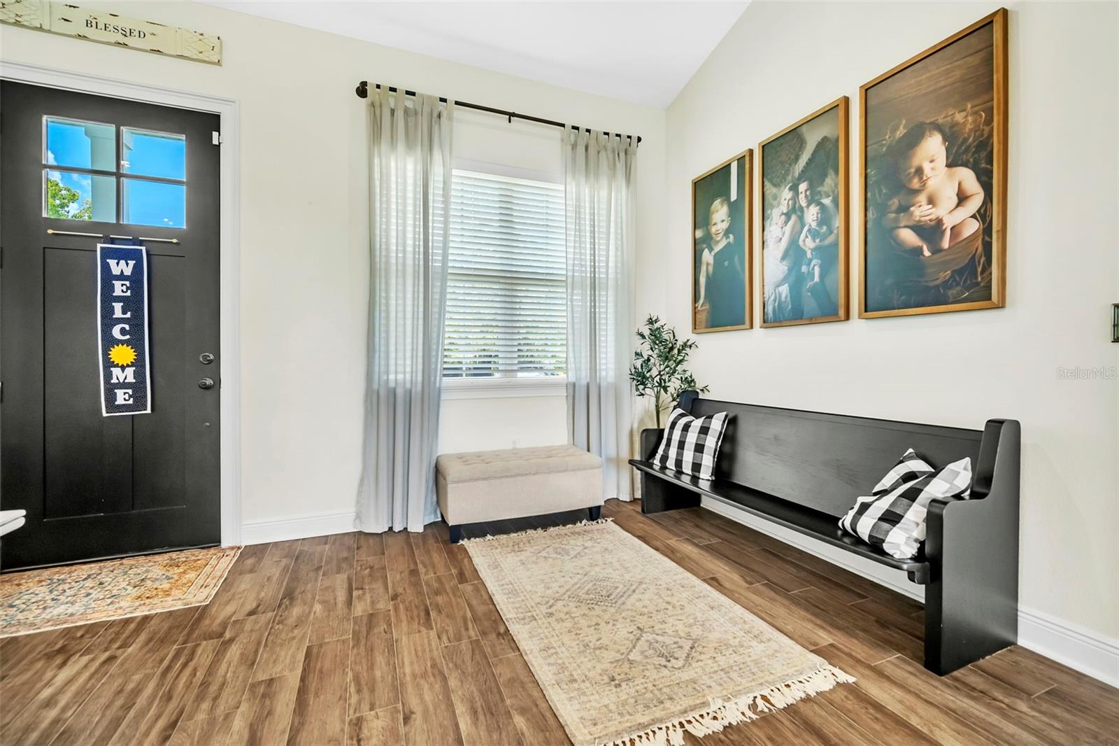 Listing photo id 11 for 4486 Miley Road