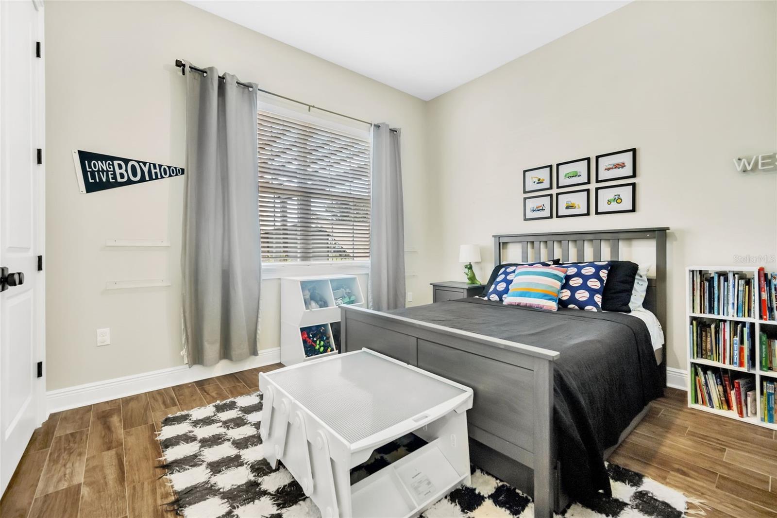 Listing photo id 16 for 4486 Miley Road