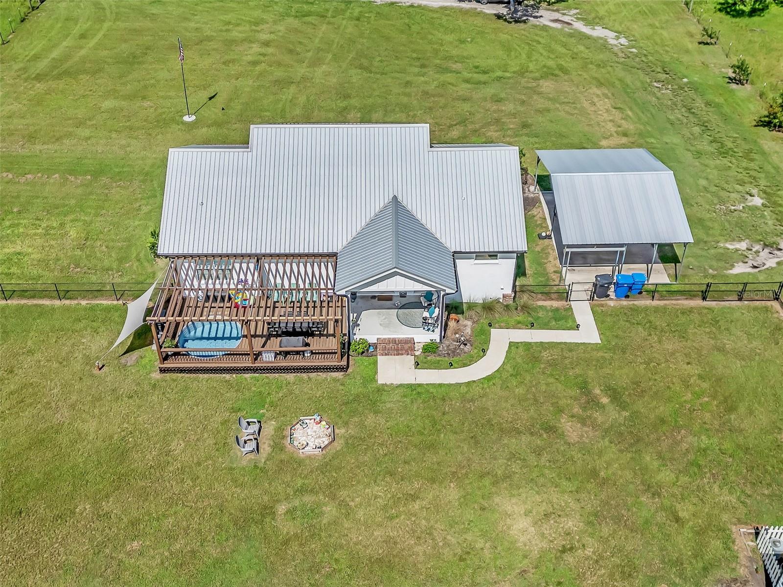 Listing photo id 27 for 4486 Miley Road