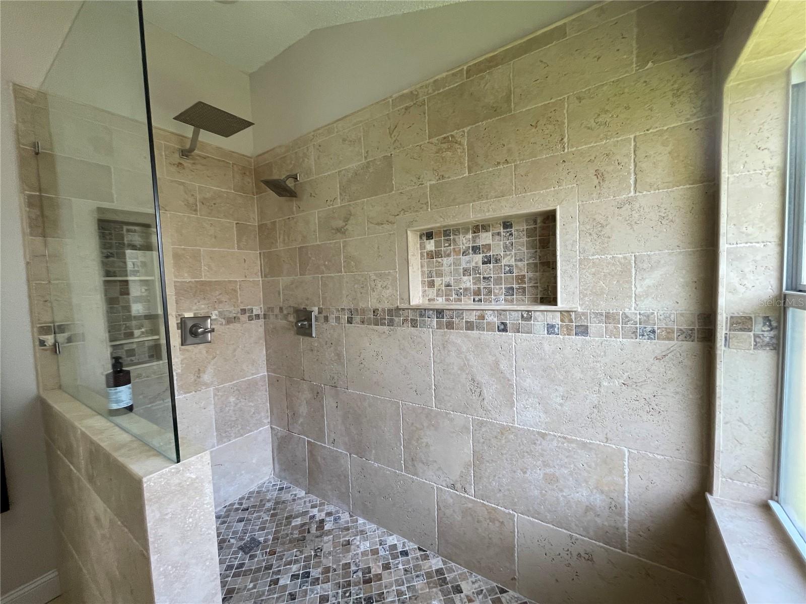 Image 10 of 20 For 1527 Scotch Pine Drive