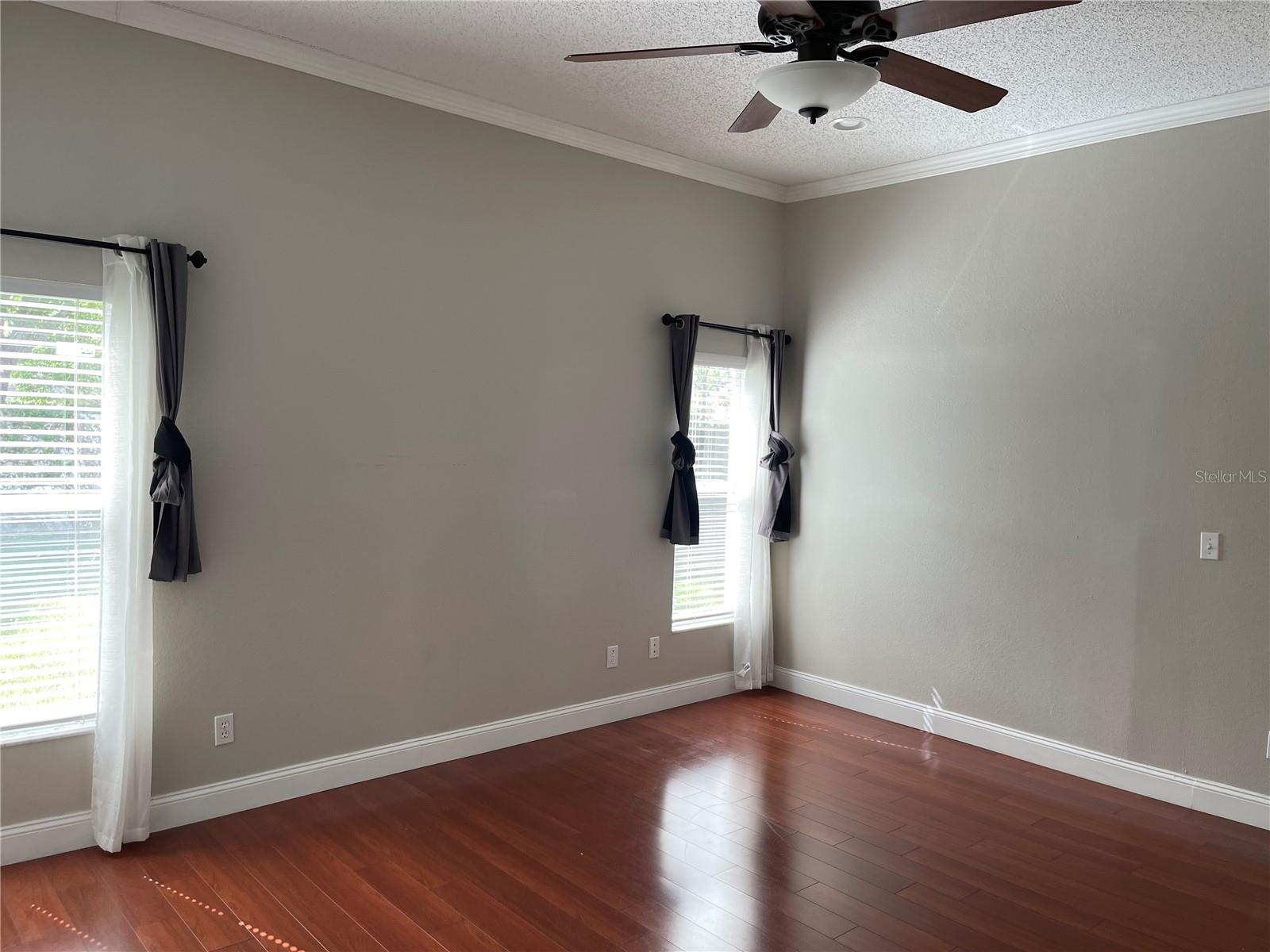 Image 11 of 20 For 1527 Scotch Pine Drive