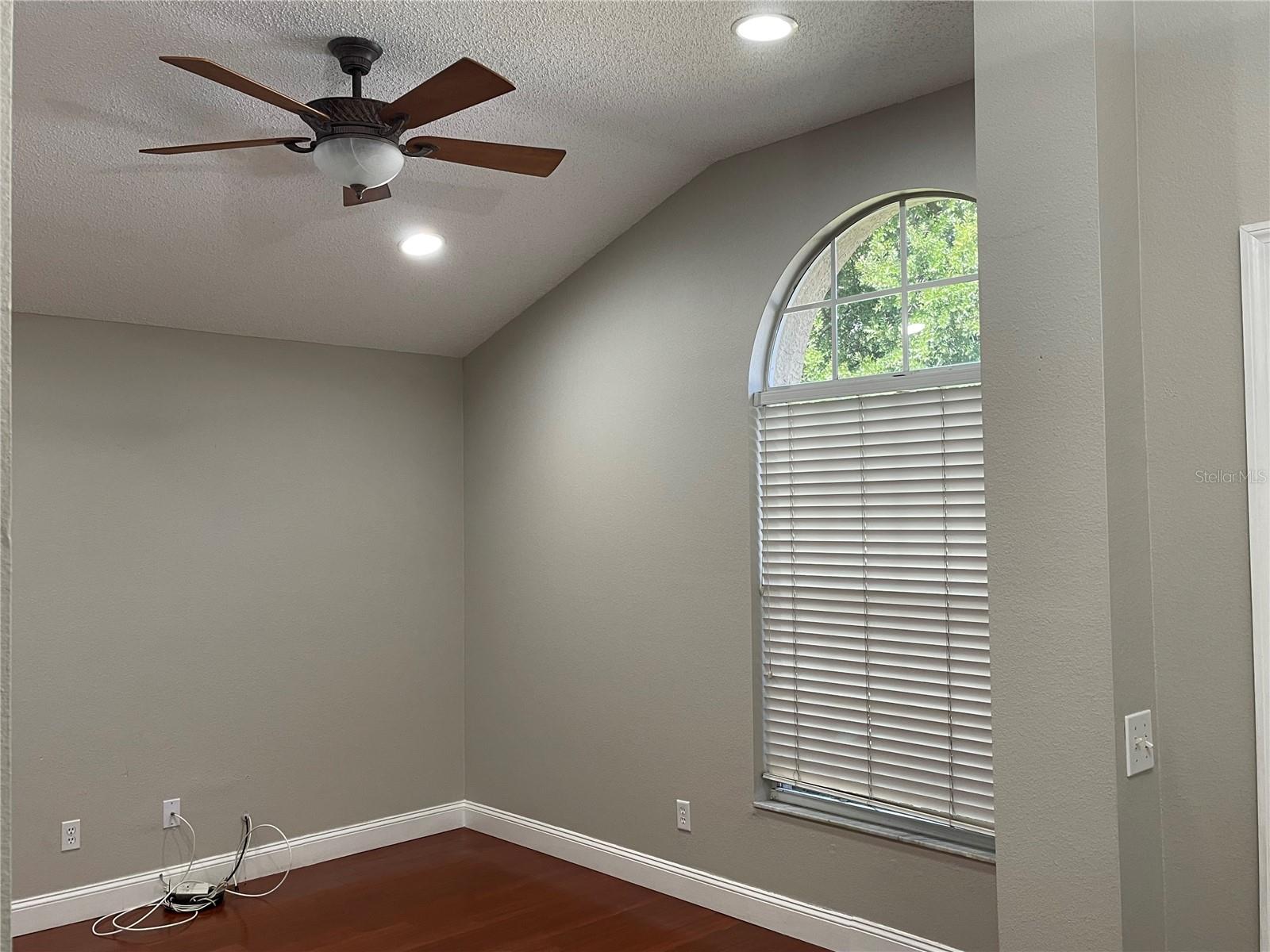 Image 12 of 20 For 1527 Scotch Pine Drive