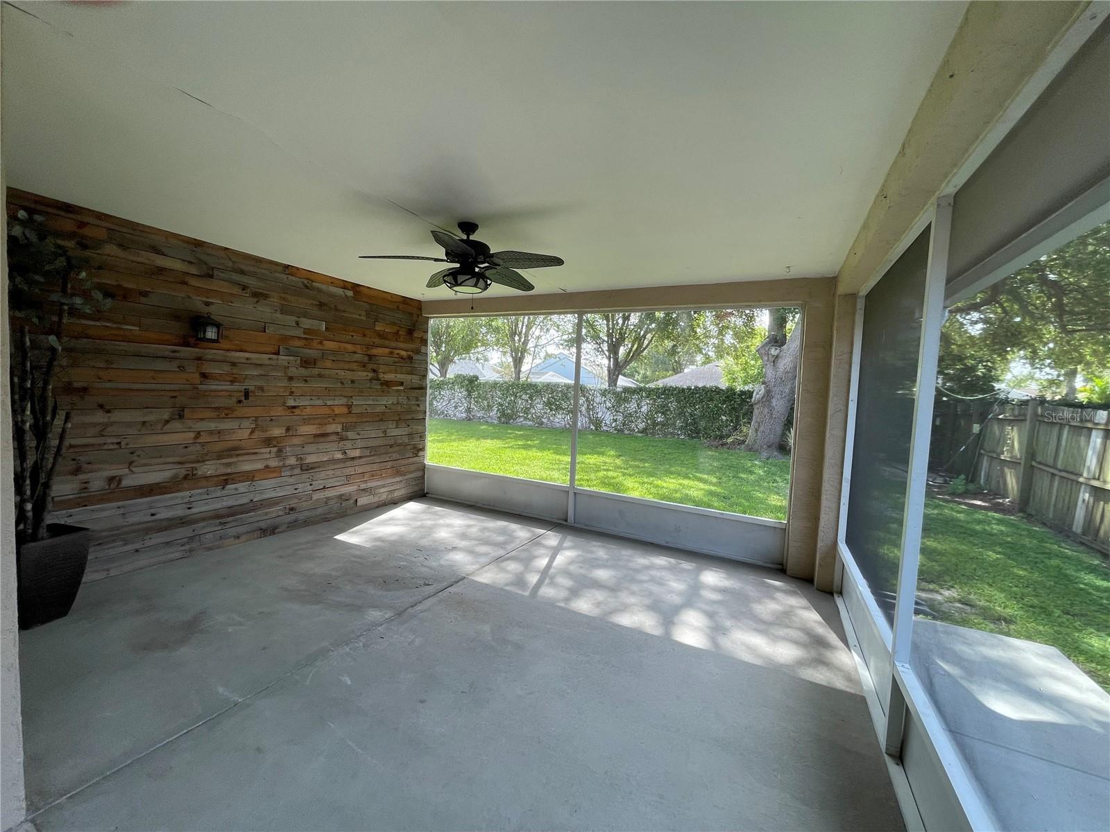 Image 16 of 20 For 1527 Scotch Pine Drive