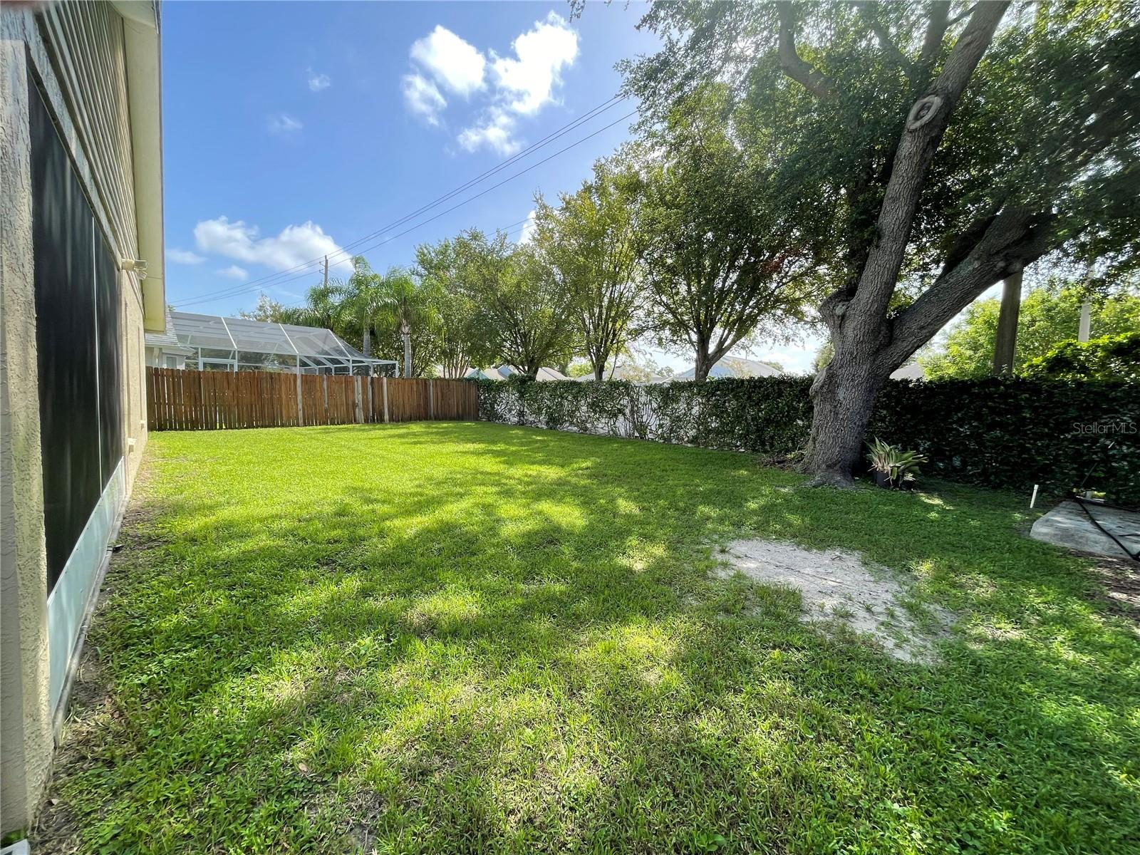 Image 19 of 20 For 1527 Scotch Pine Drive