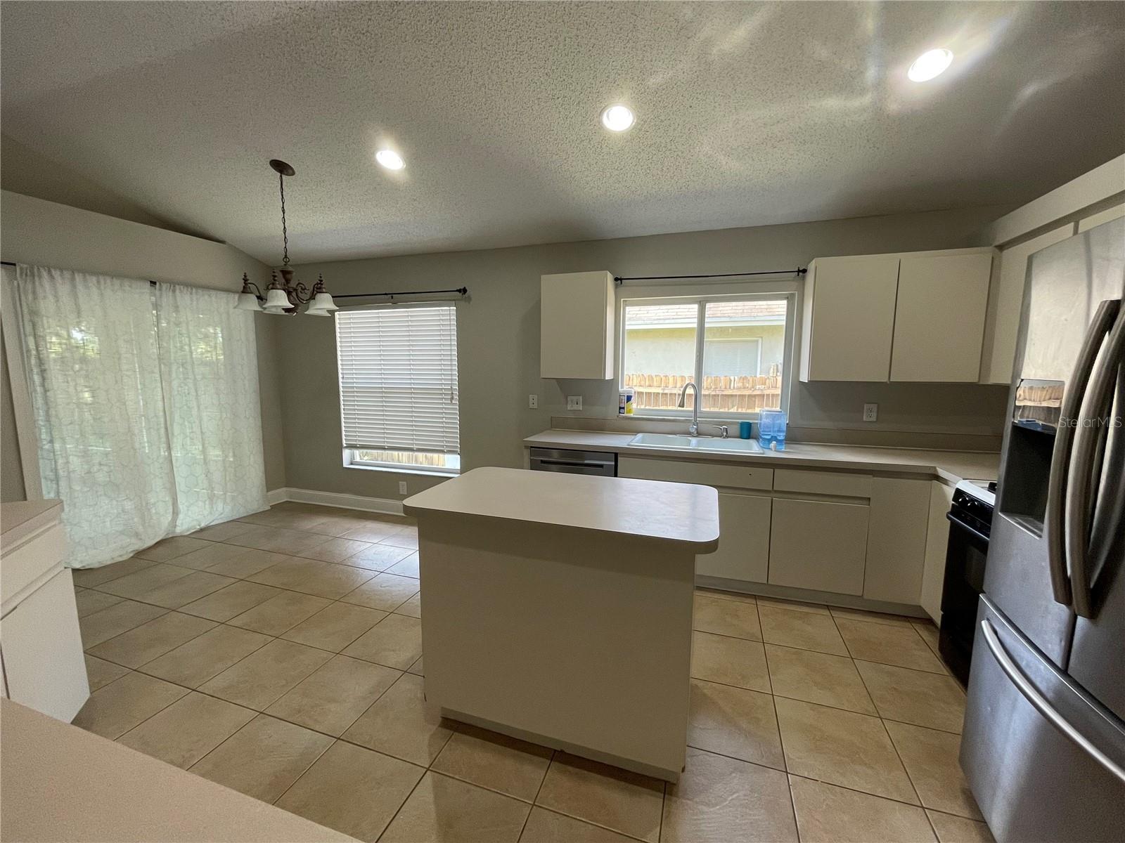 Image 6 of 20 For 1527 Scotch Pine Drive