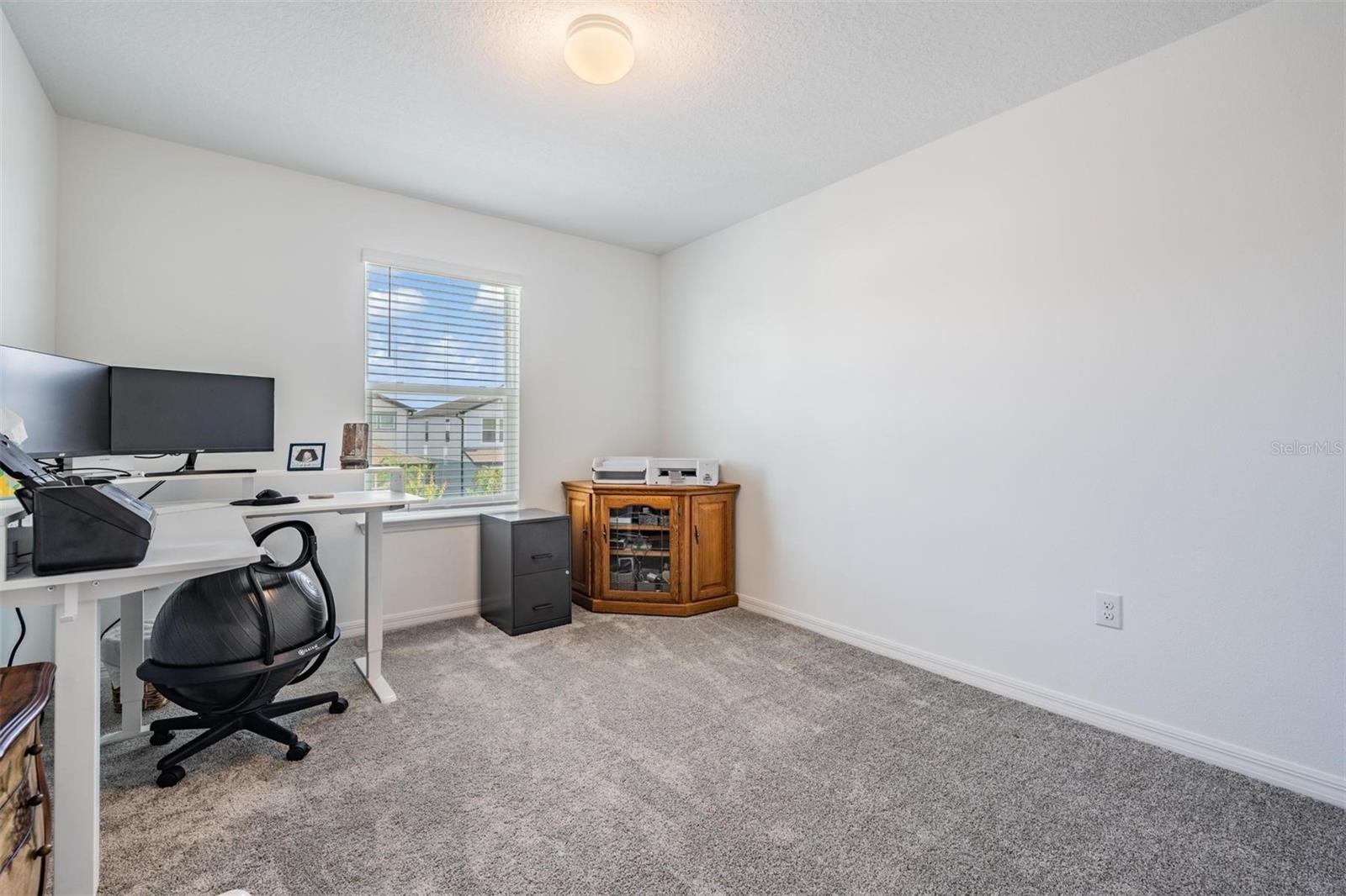 Listing photo id 18 for 3549 Ivy Springs Lane