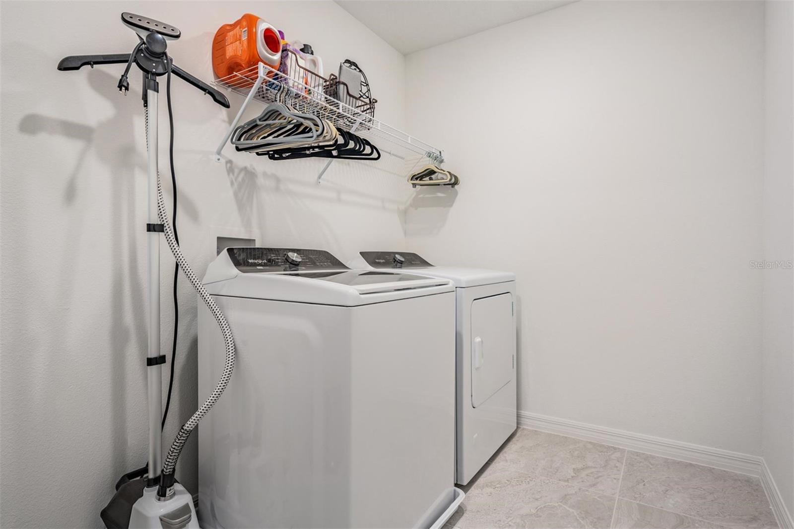 Listing photo id 22 for 3549 Ivy Springs Lane