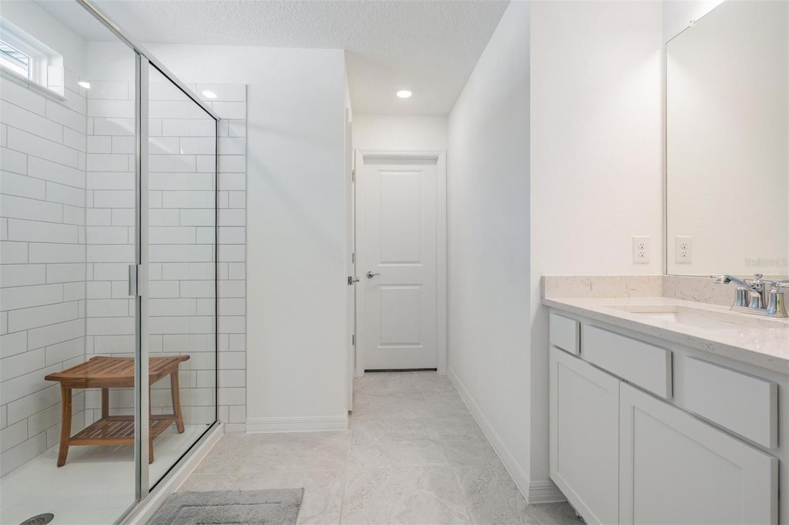 Listing photo id 27 for 3549 Ivy Springs Lane
