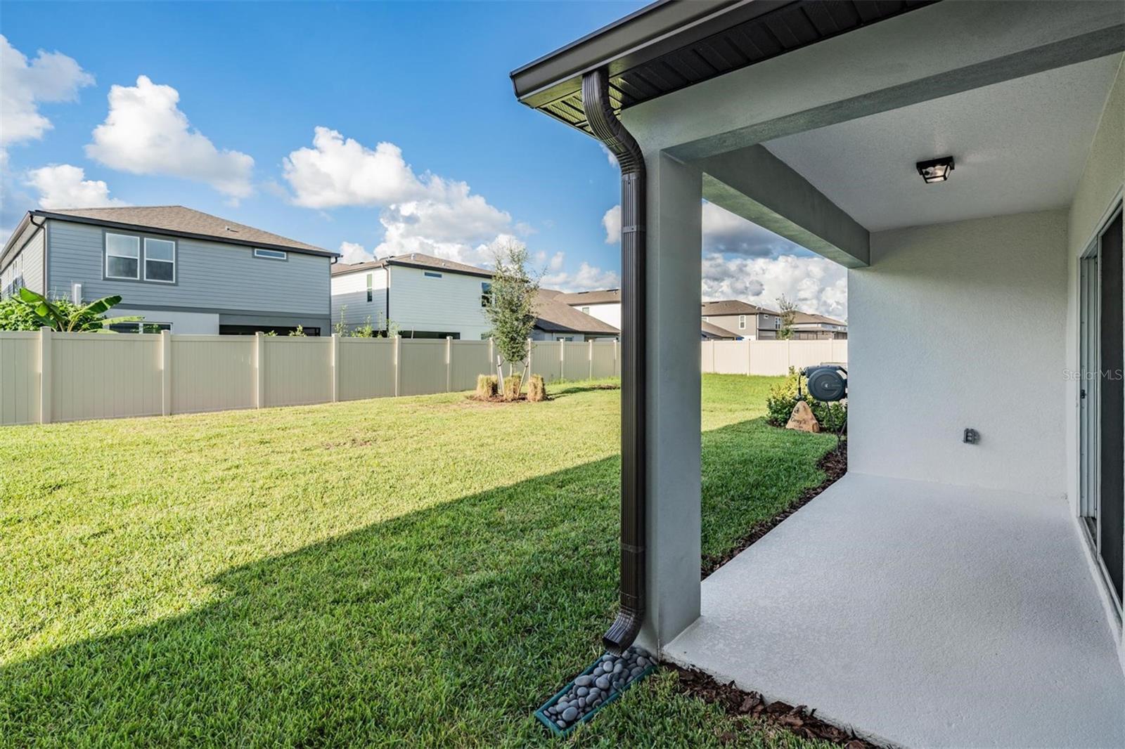 Listing photo id 32 for 3549 Ivy Springs Lane