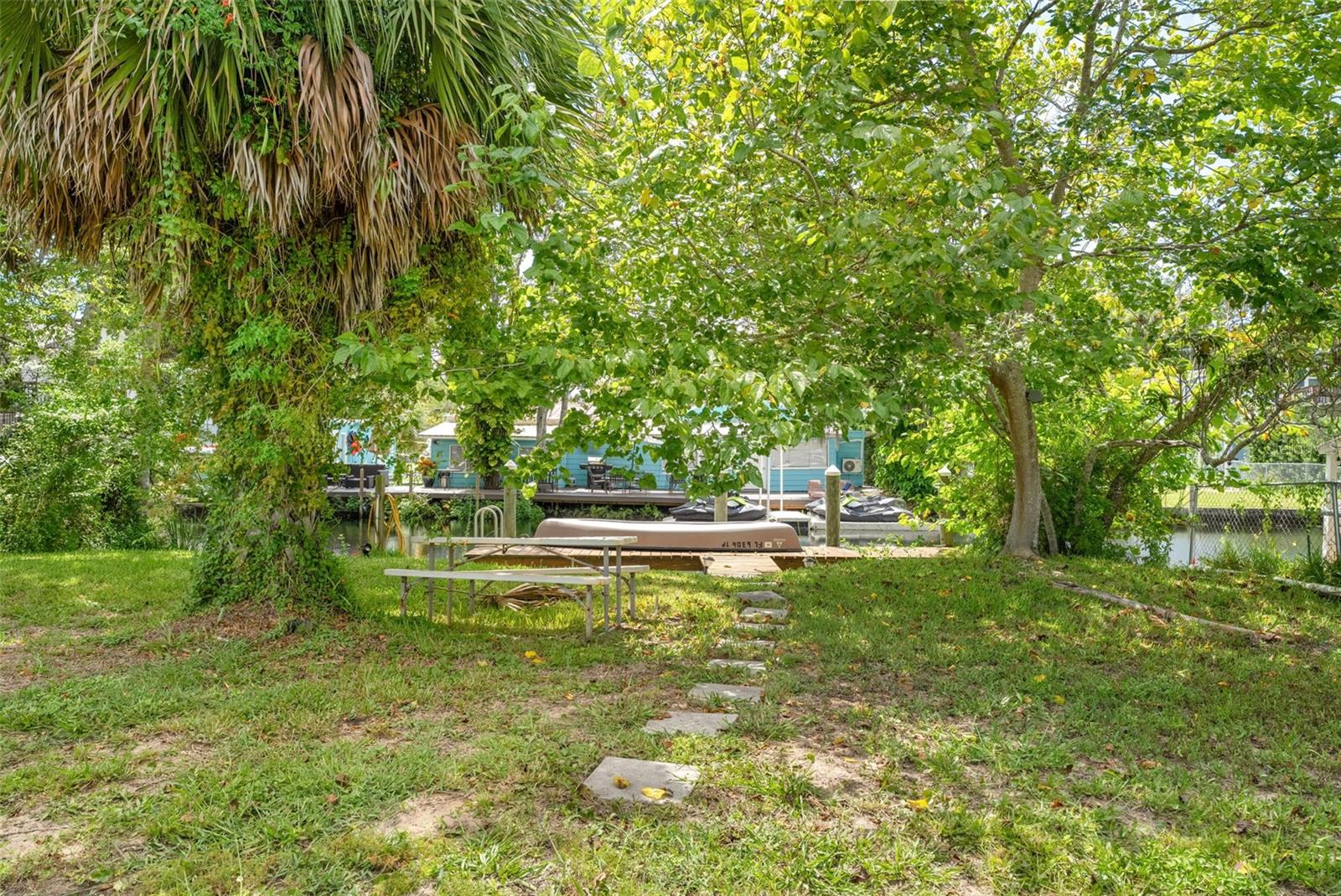 Image 14 of 17 For 7277 Aberdeen Court