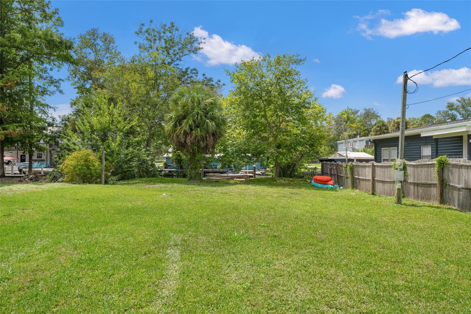 Image 4 of 17 For 7277 Aberdeen Court