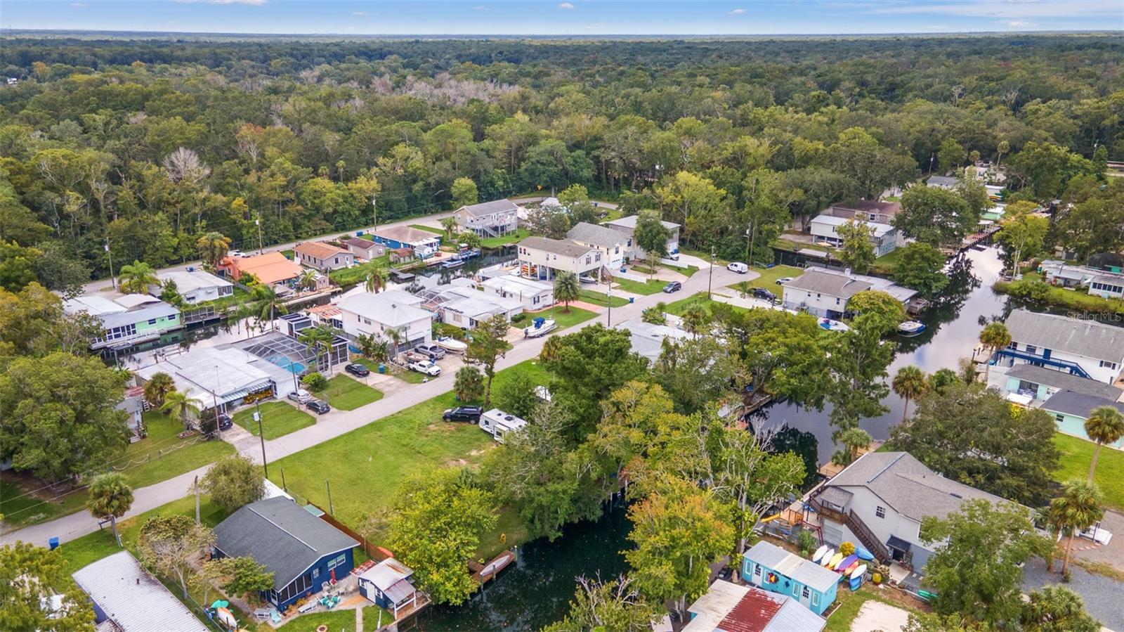 Image 7 of 17 For 7277 Aberdeen Court