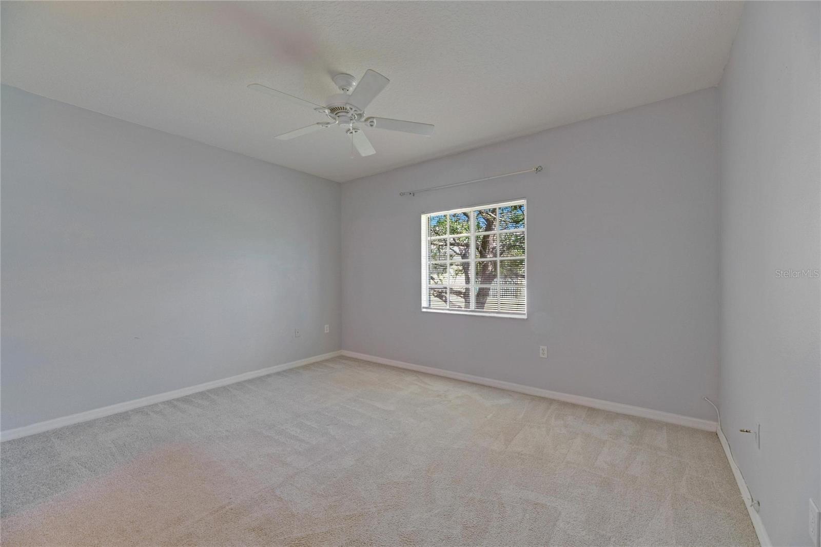 Image 10 of 32 For 9516 Amberdale Court 202