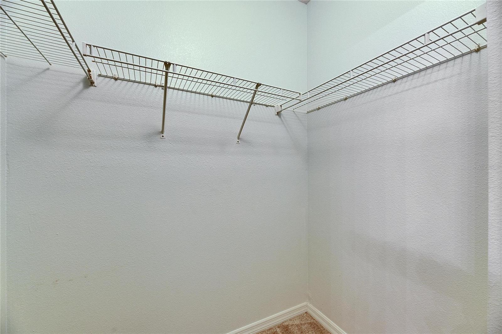 Image 14 of 32 For 9516 Amberdale Court 202