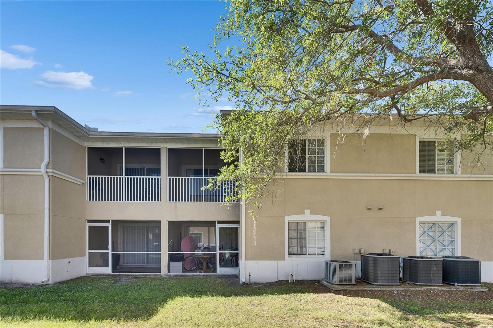 Image 25 of 32 For 9516 Amberdale Court 202