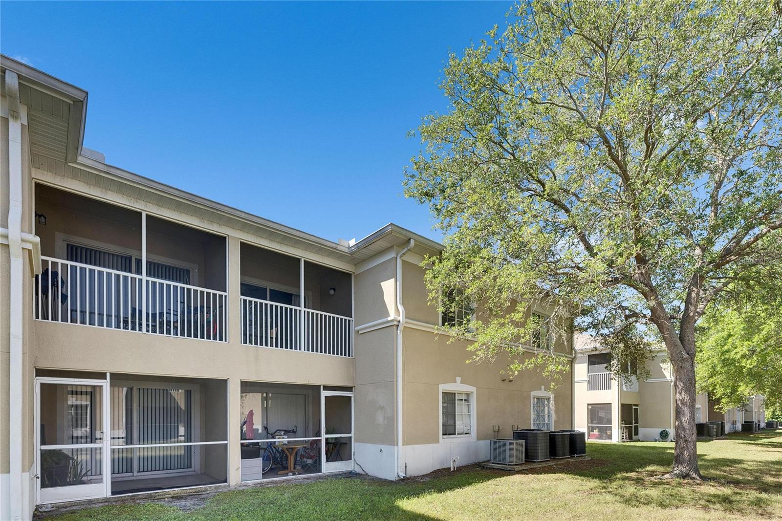 Image 26 of 32 For 9516 Amberdale Court 202