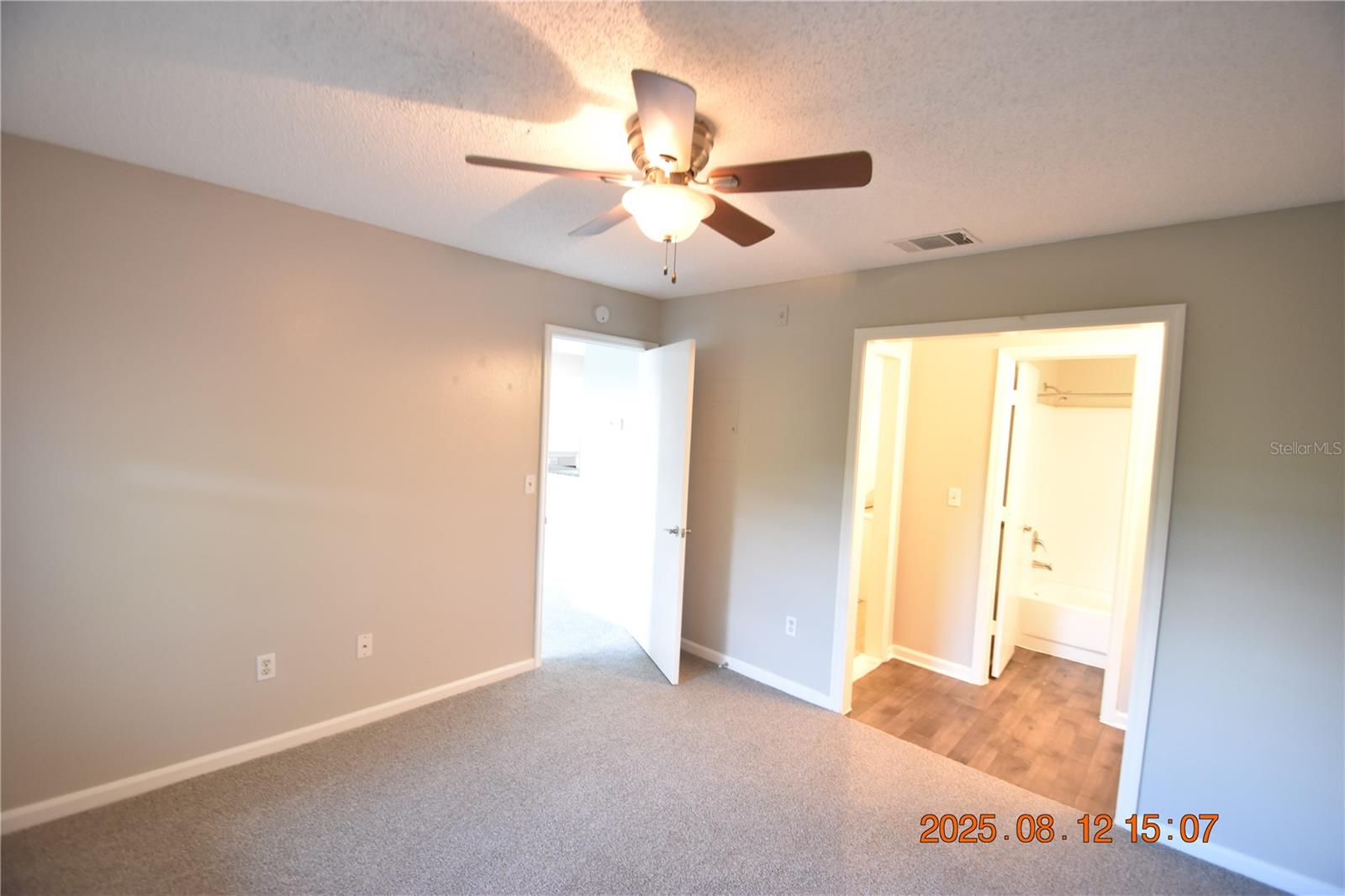 Image 17 of 30 For 11901 4th Street N 1306