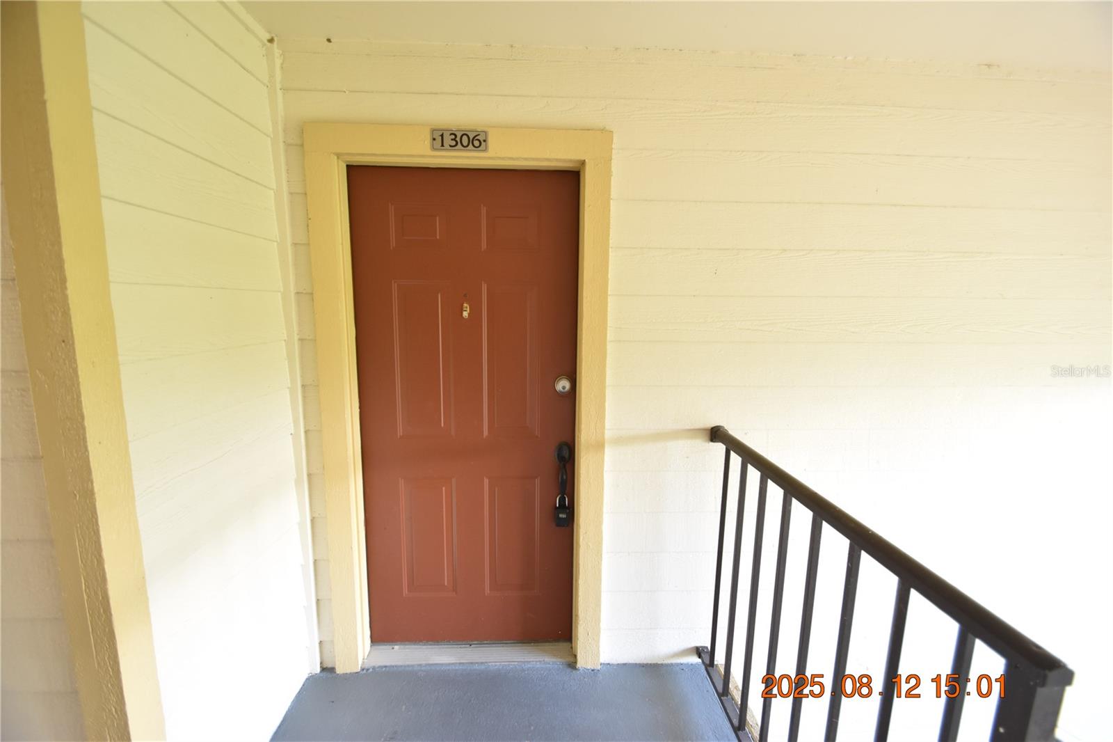 Image 2 of 30 For 11901 4th Street N 1306