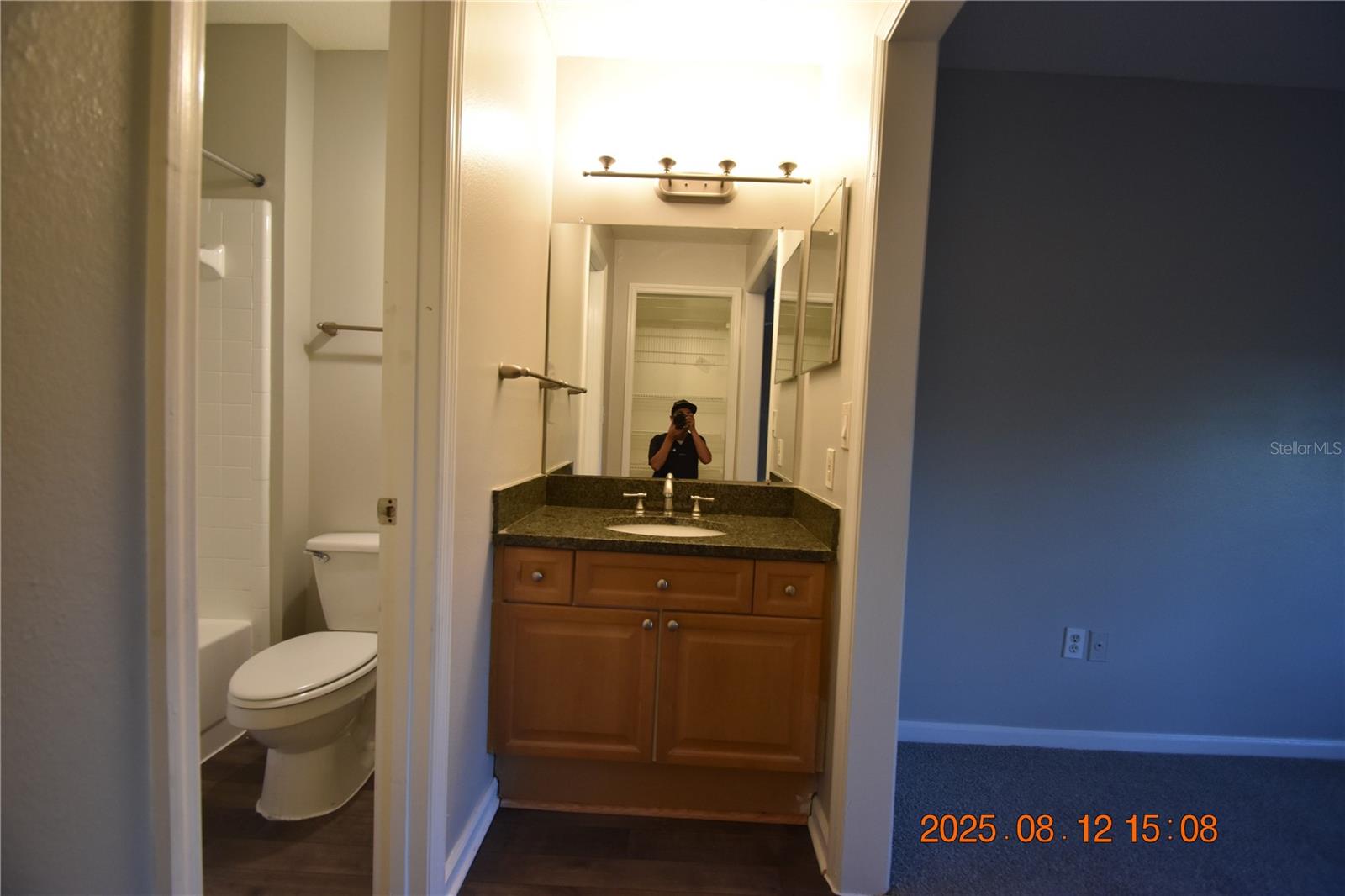 Image 20 of 30 For 11901 4th Street N 1306