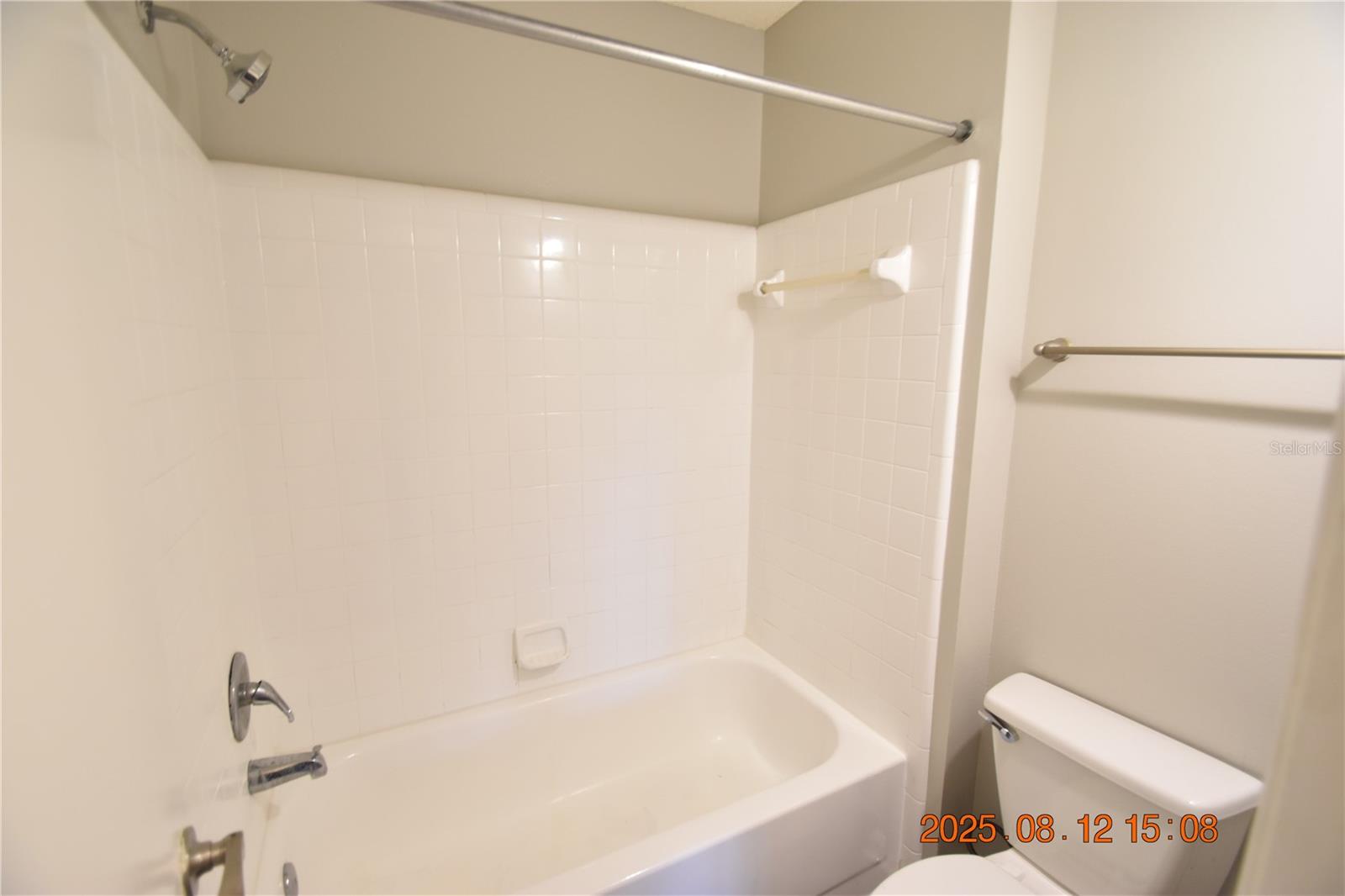 Image 21 of 30 For 11901 4th Street N 1306