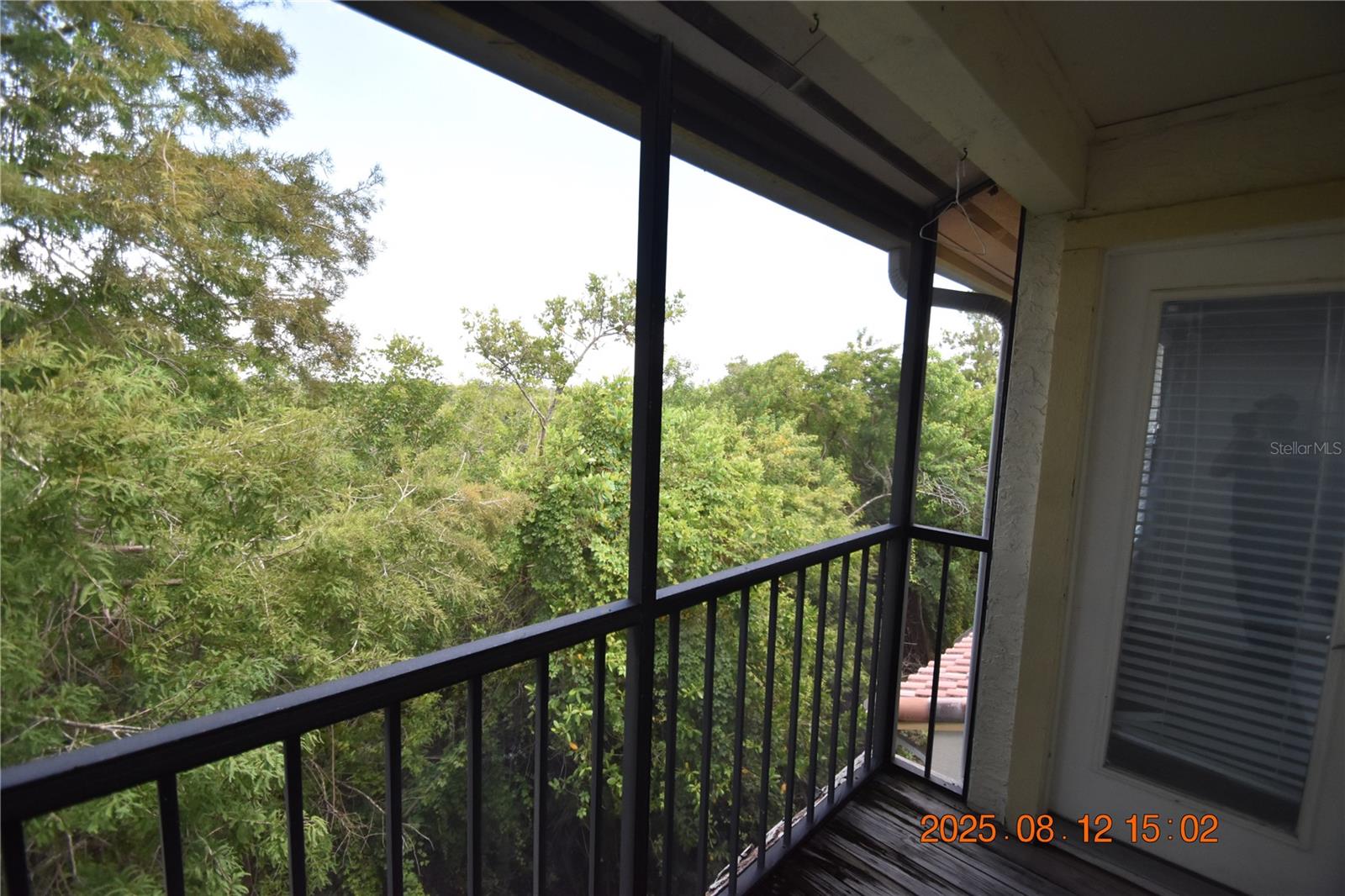 Image 4 of 30 For 11901 4th Street N 1306