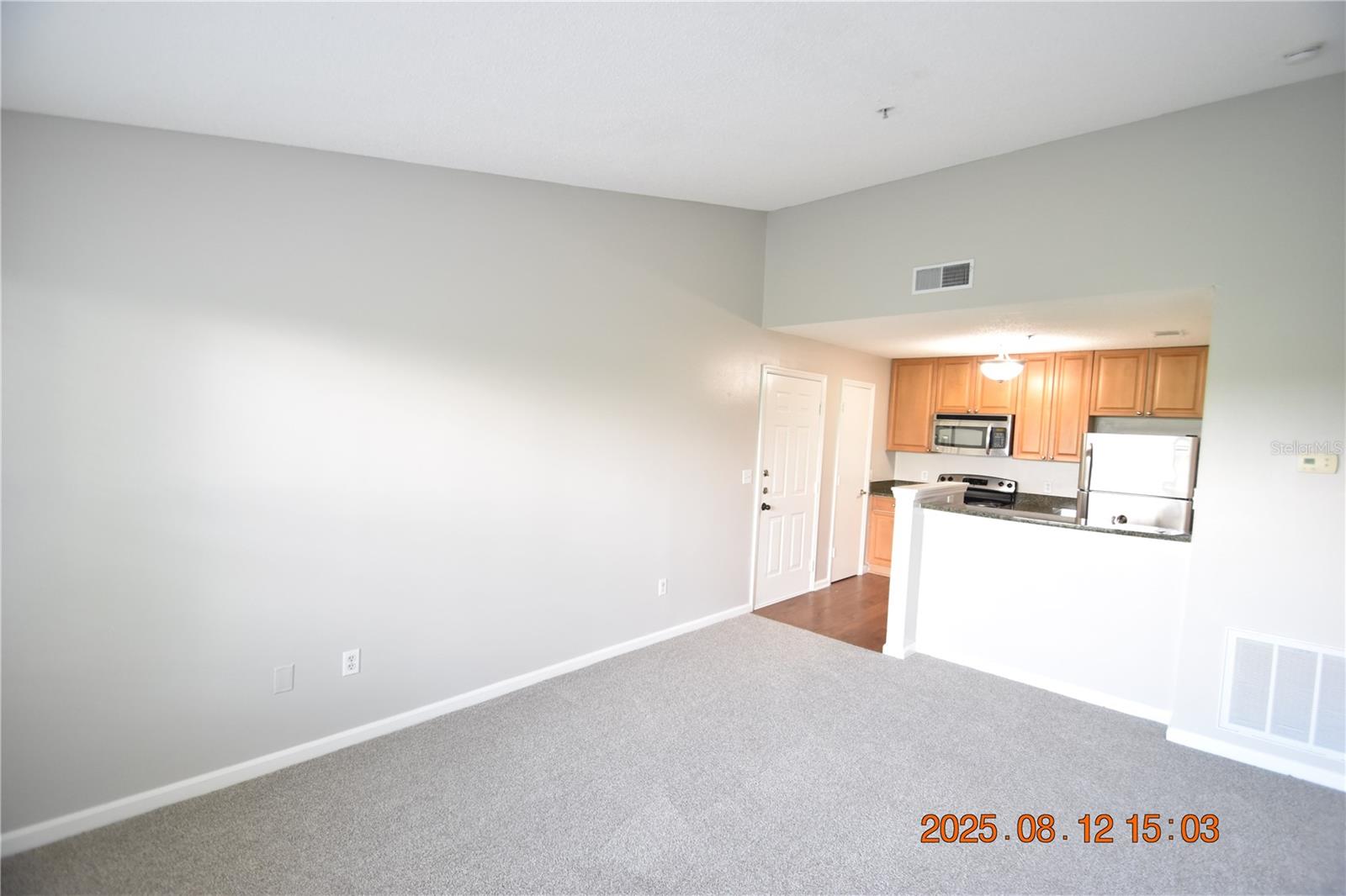 Image 9 of 30 For 11901 4th Street N 1306