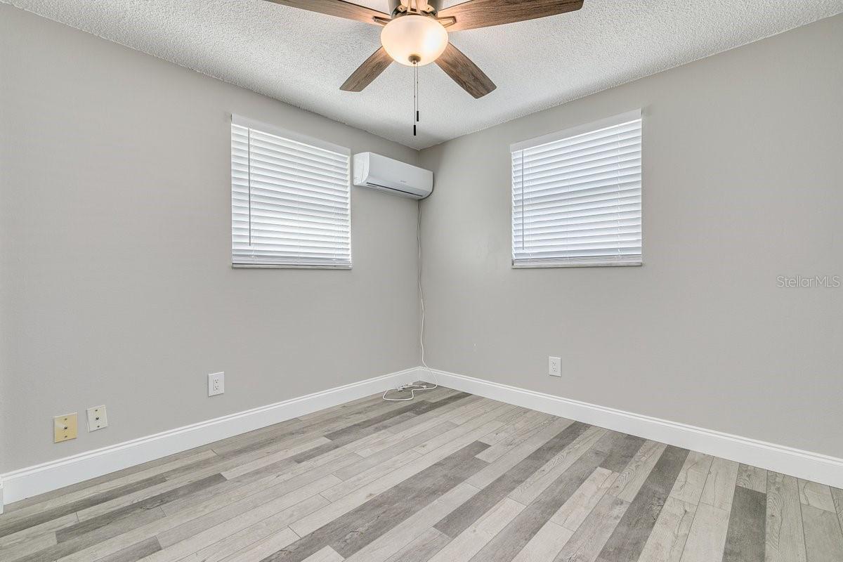Image 9 of 18 For 13496 West Rena Dr  N