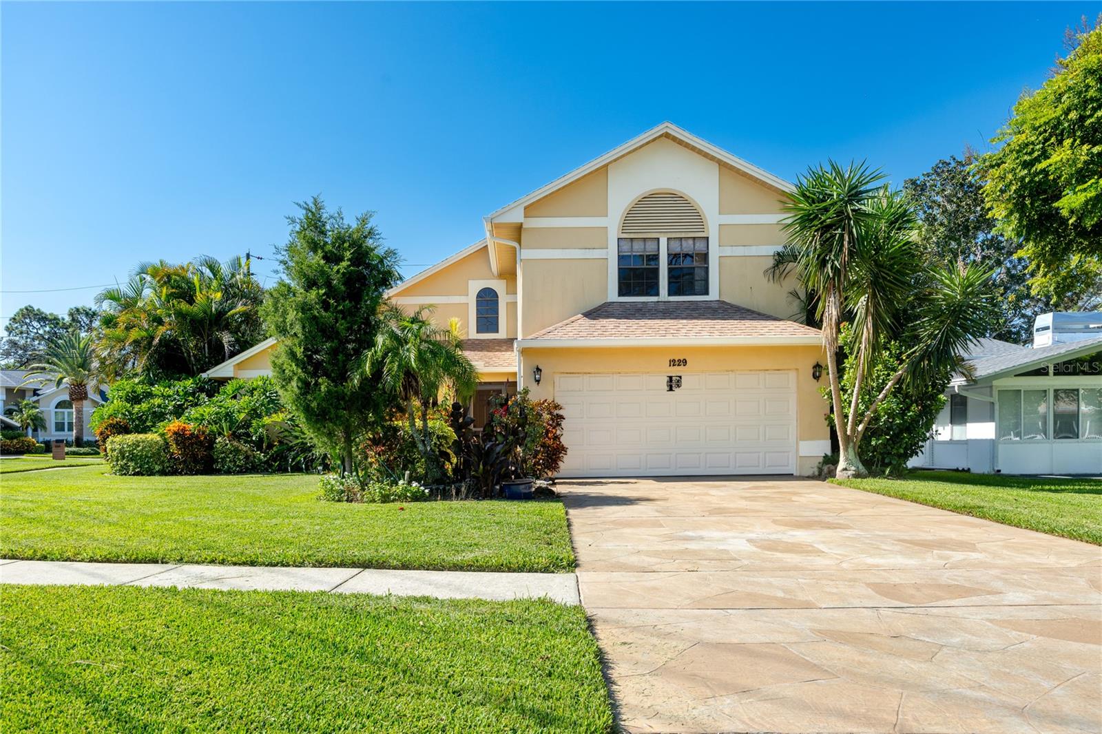 Details for 1229 Holiday Drive, TARPON SPRINGS, FL 34689