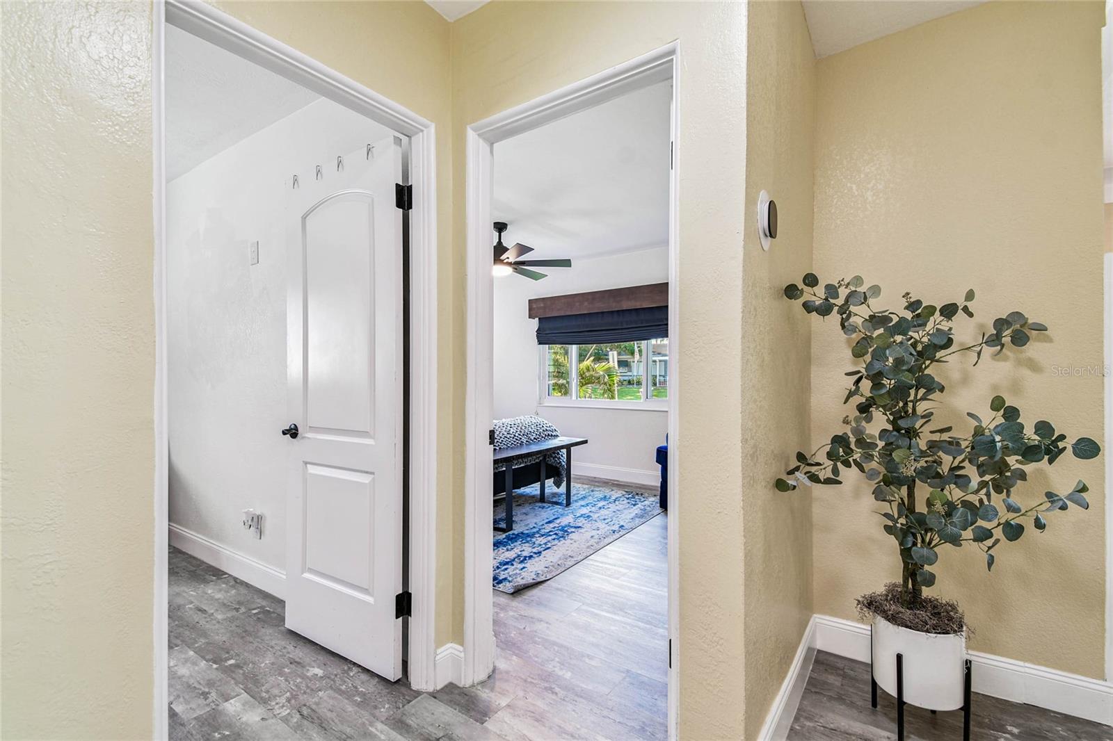 Image 36 of 66 For 6819 30th Avenue N