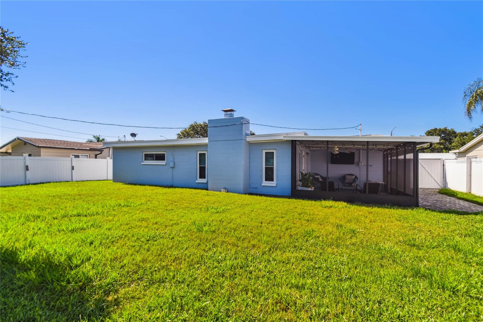 Image 57 of 66 For 6819 30th Avenue N