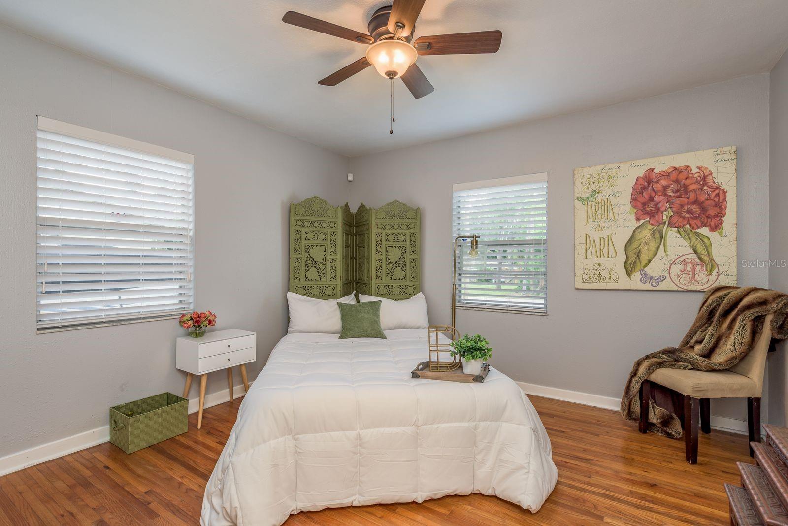 Image 18 of 37 For 8116 Fielding Avenue