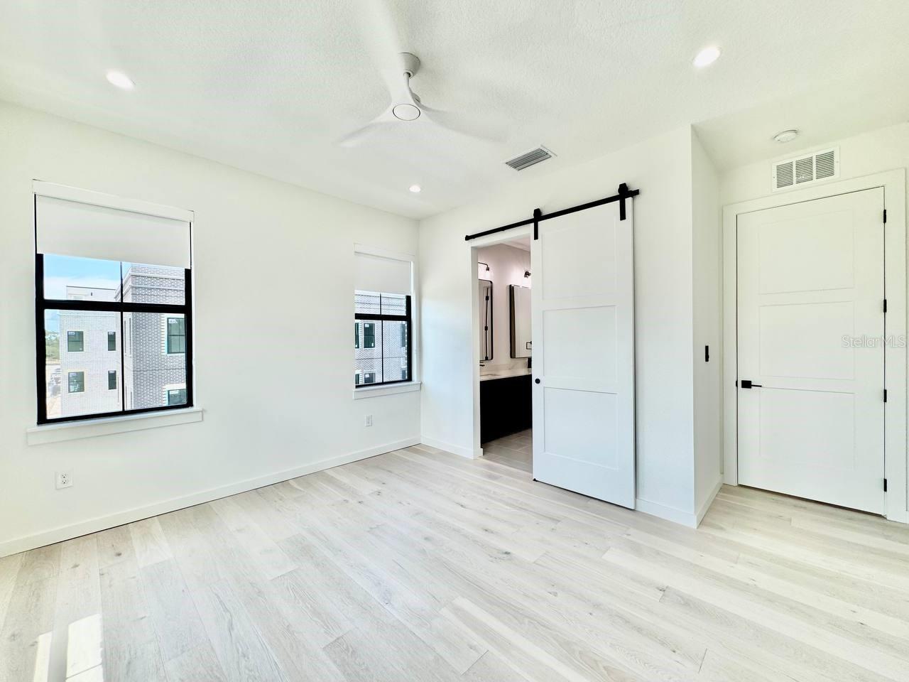 Image 30 of 41 For 1302 Kay Street 1