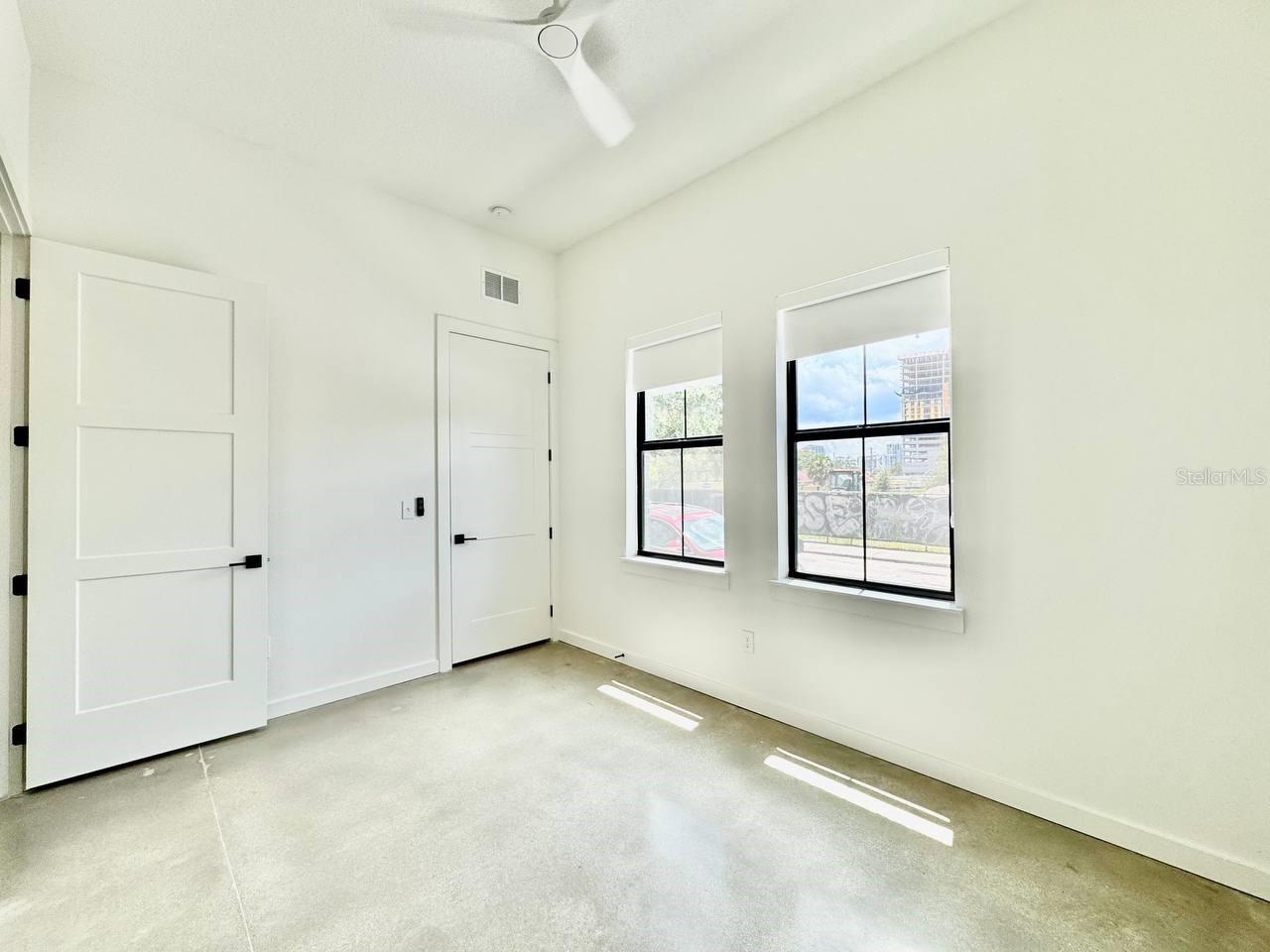 Image 6 of 41 For 1302 Kay Street 1