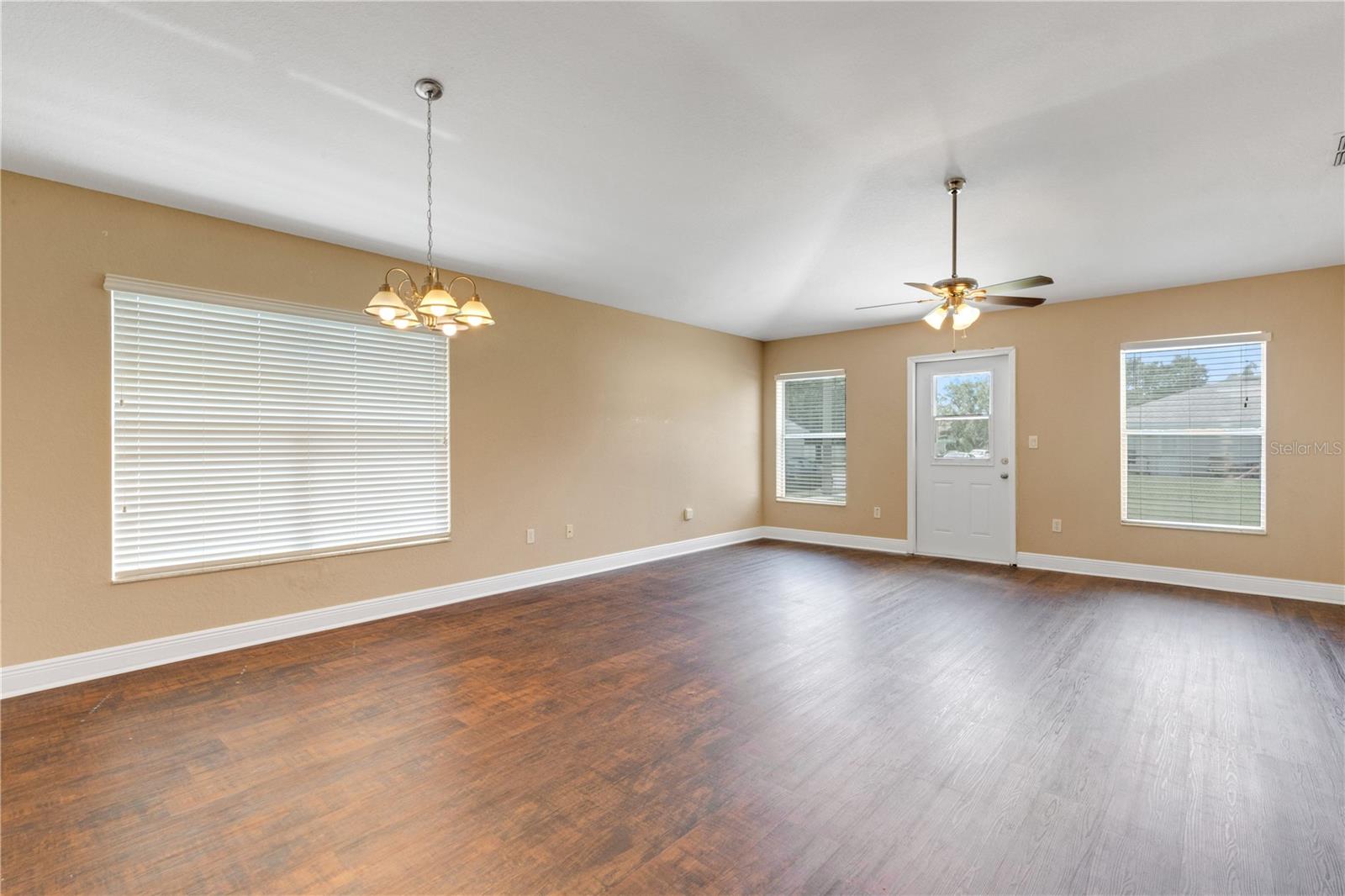 Image 13 of 25 For 1164 Kittansett Lane