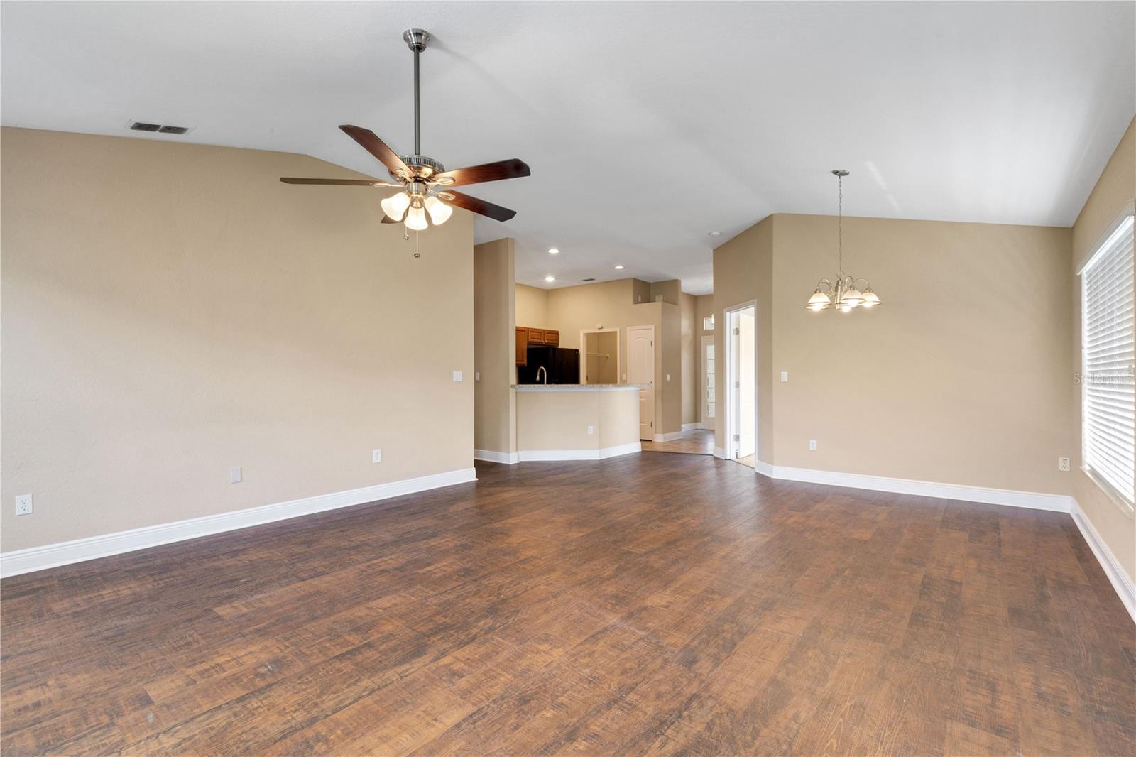 Image 15 of 25 For 1164 Kittansett Lane