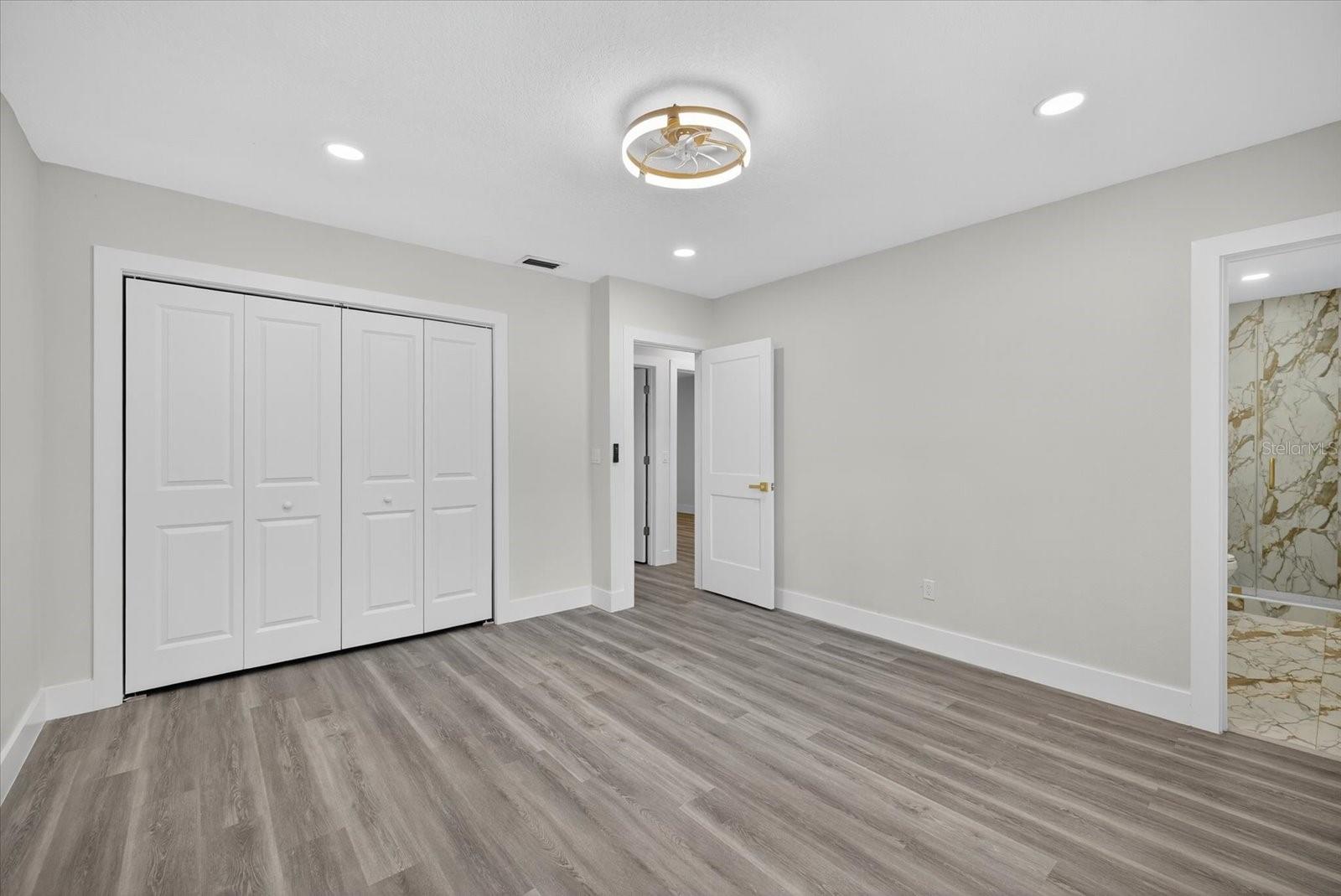 Image 30 of 58 For 22034 Hidden Oak Place