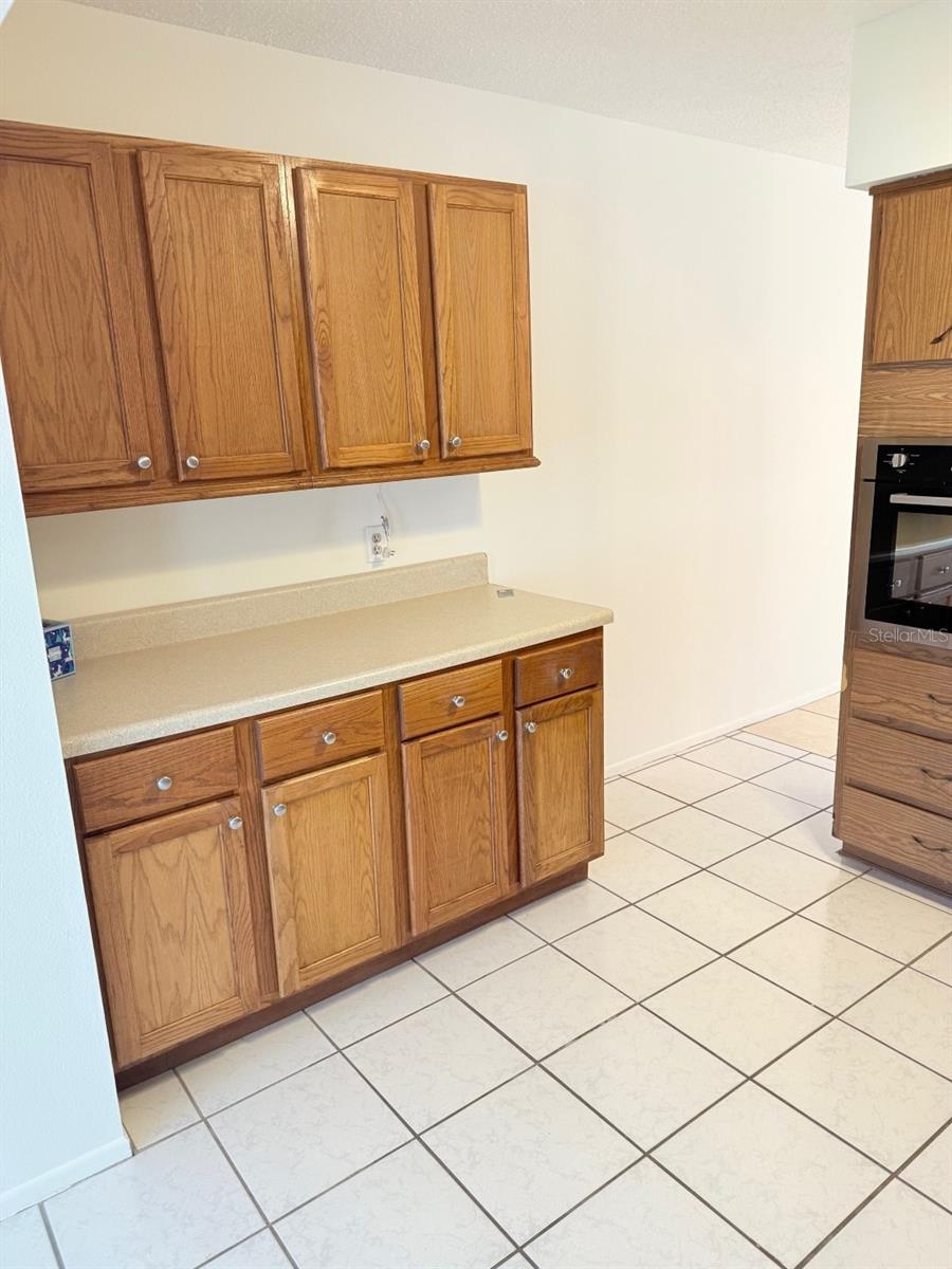 Image 11 of 31 For 2426 Persian Drive 38