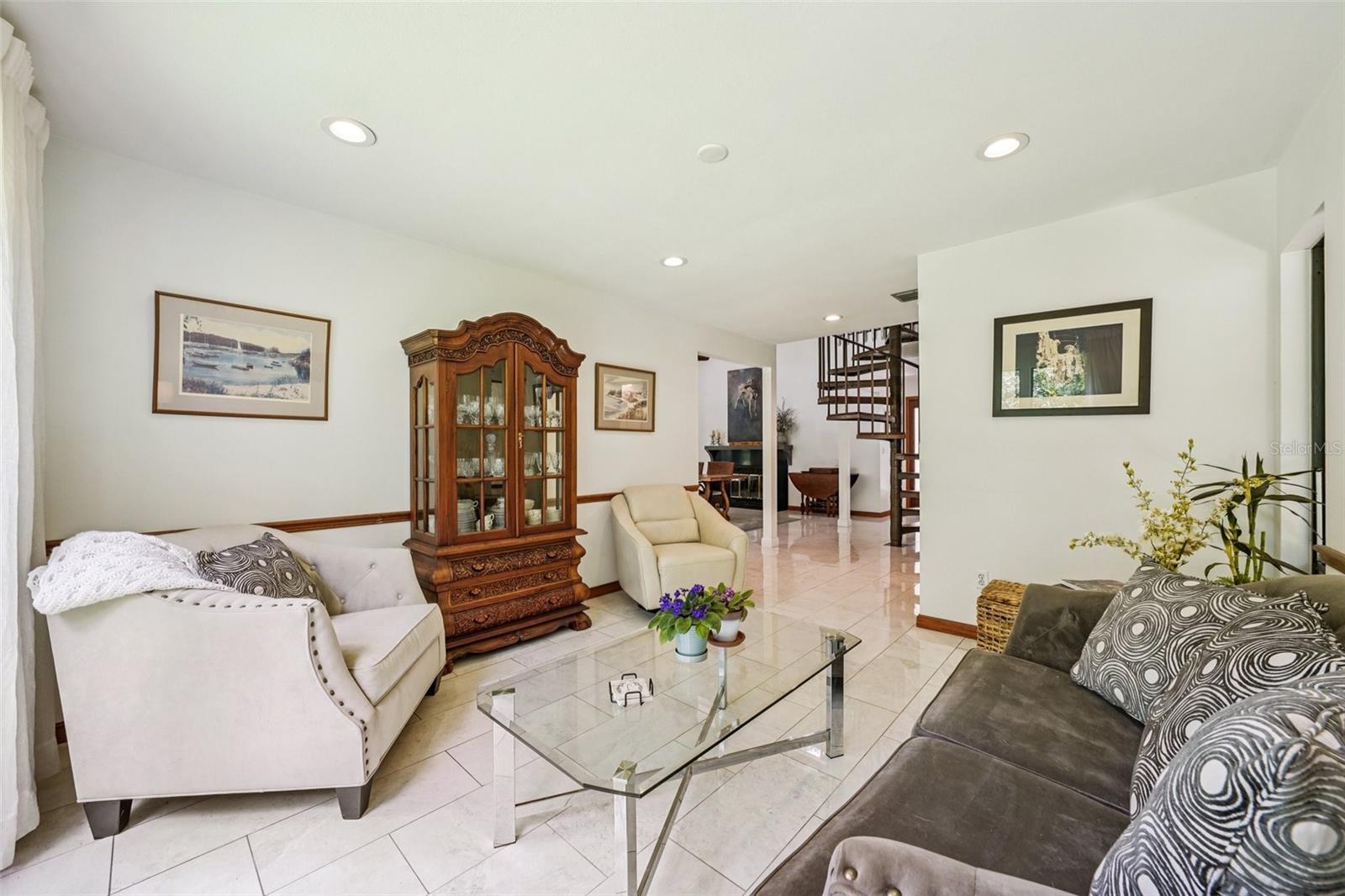 Image 11 of 100 For 26092 Withrow Road