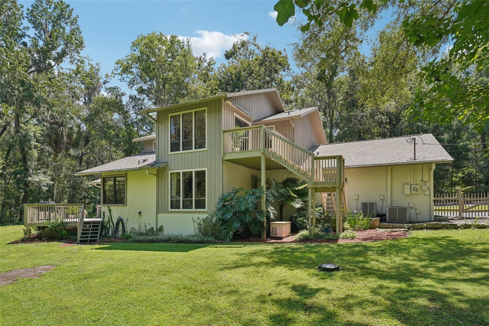 Image 68 of 100 For 26092 Withrow Road