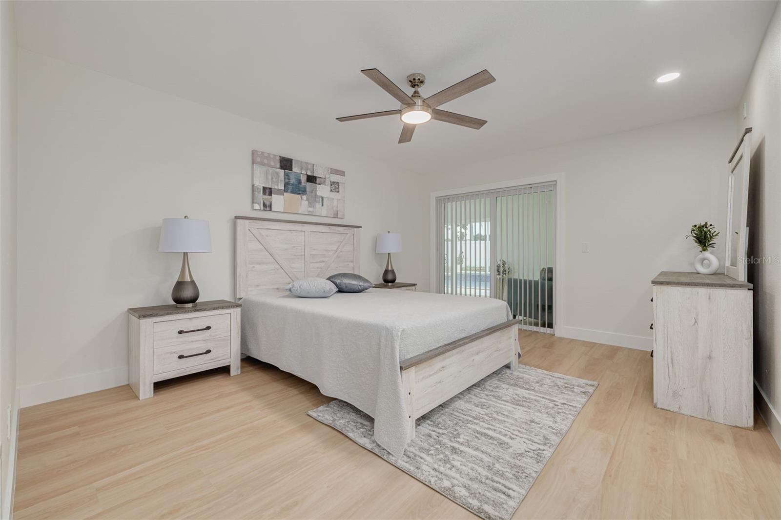 Image 13 of 27 For 12819 126th Terrace