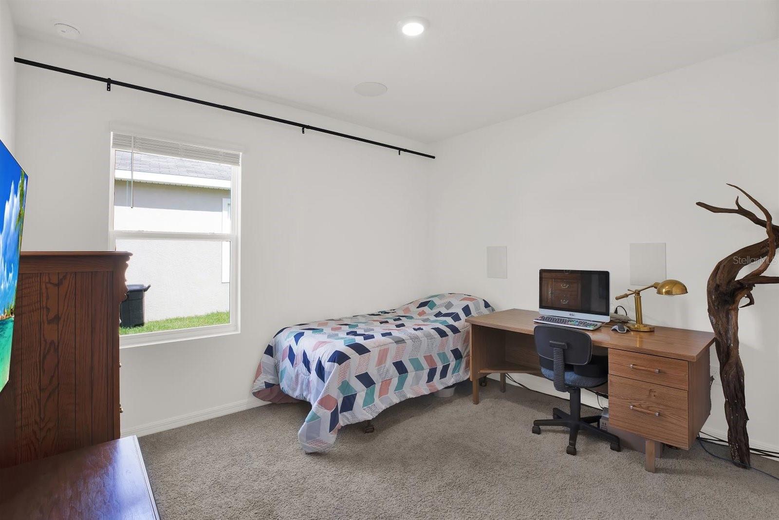 Image 16 of 22 For 35514 Mahwah Avenue