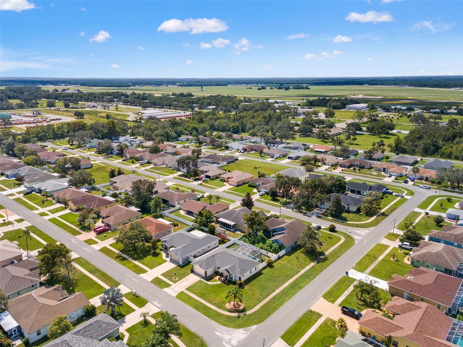Listing photo id 45 for 15408 Cambria Drive