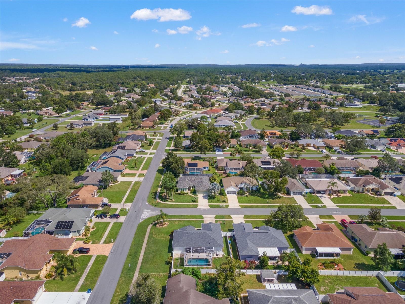 Listing photo id 46 for 15408 Cambria Drive