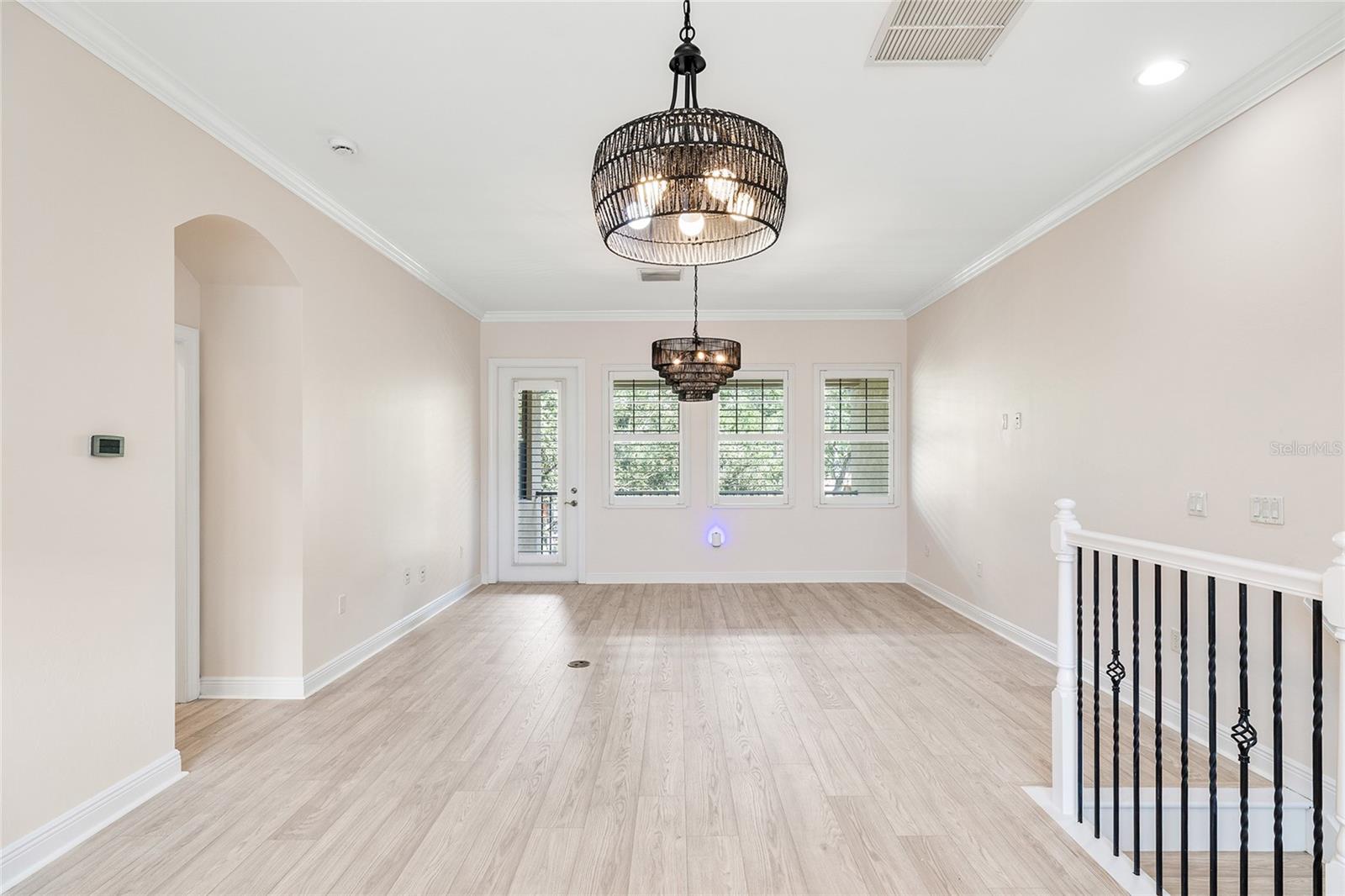 Image 17 of 54 For 5907 Printery Street